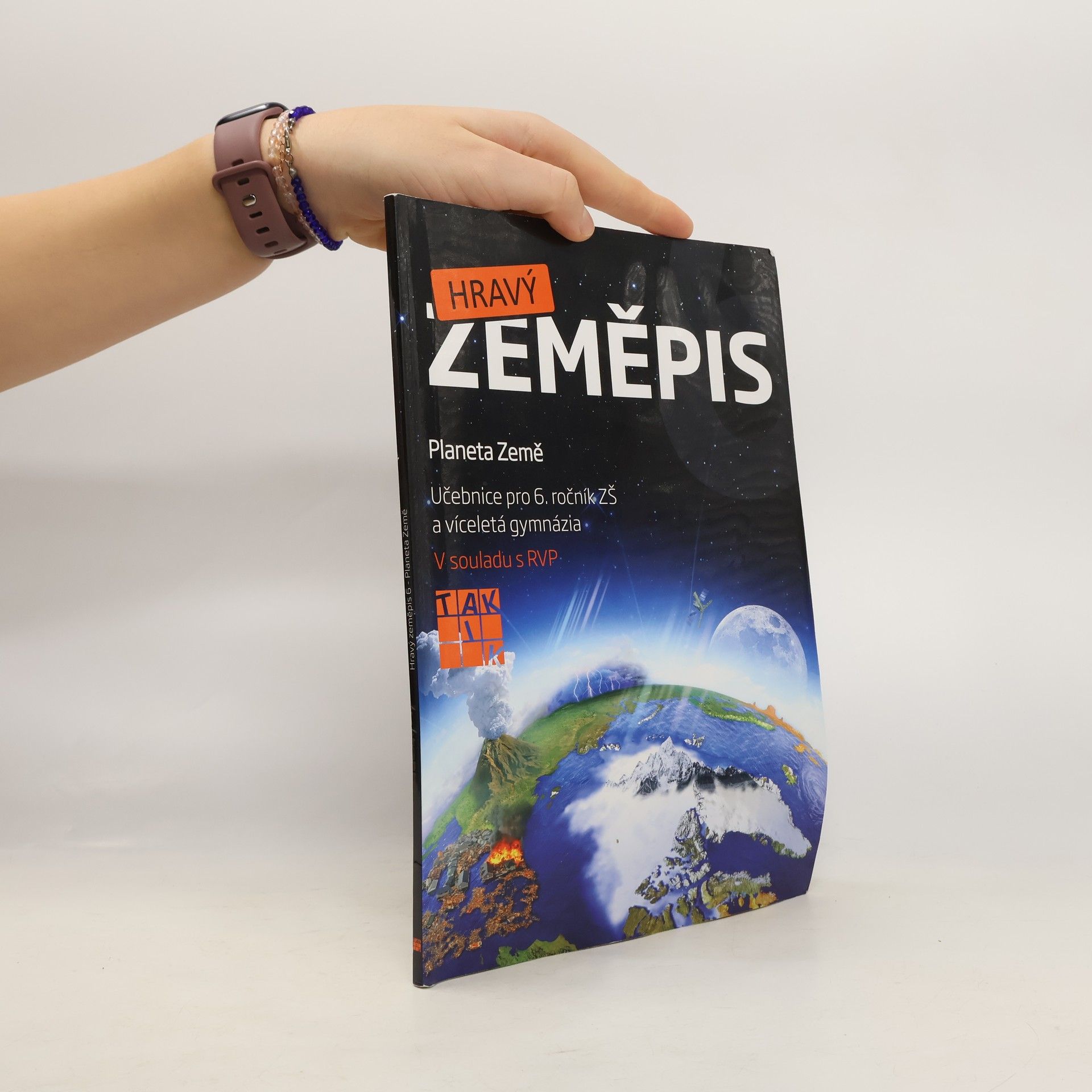 Hravý zeměpis 6 : učebnice pro 6. ročník ZŠ a víceletá gymnázia