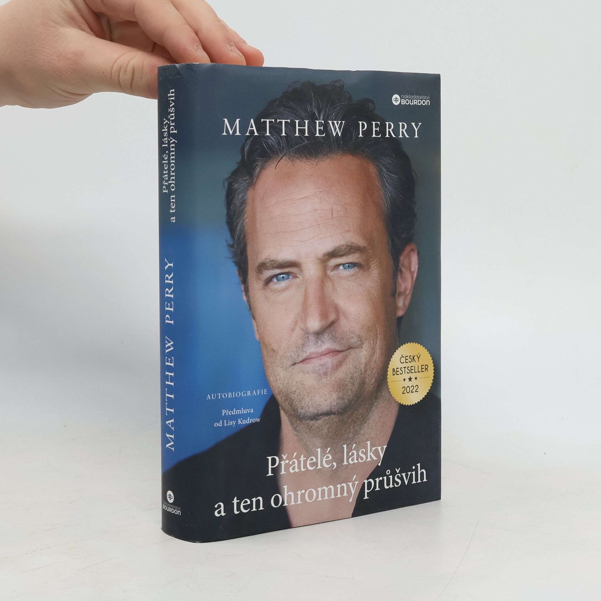Matthew Perry Přátelé, lásky a ten ohromný průšvih