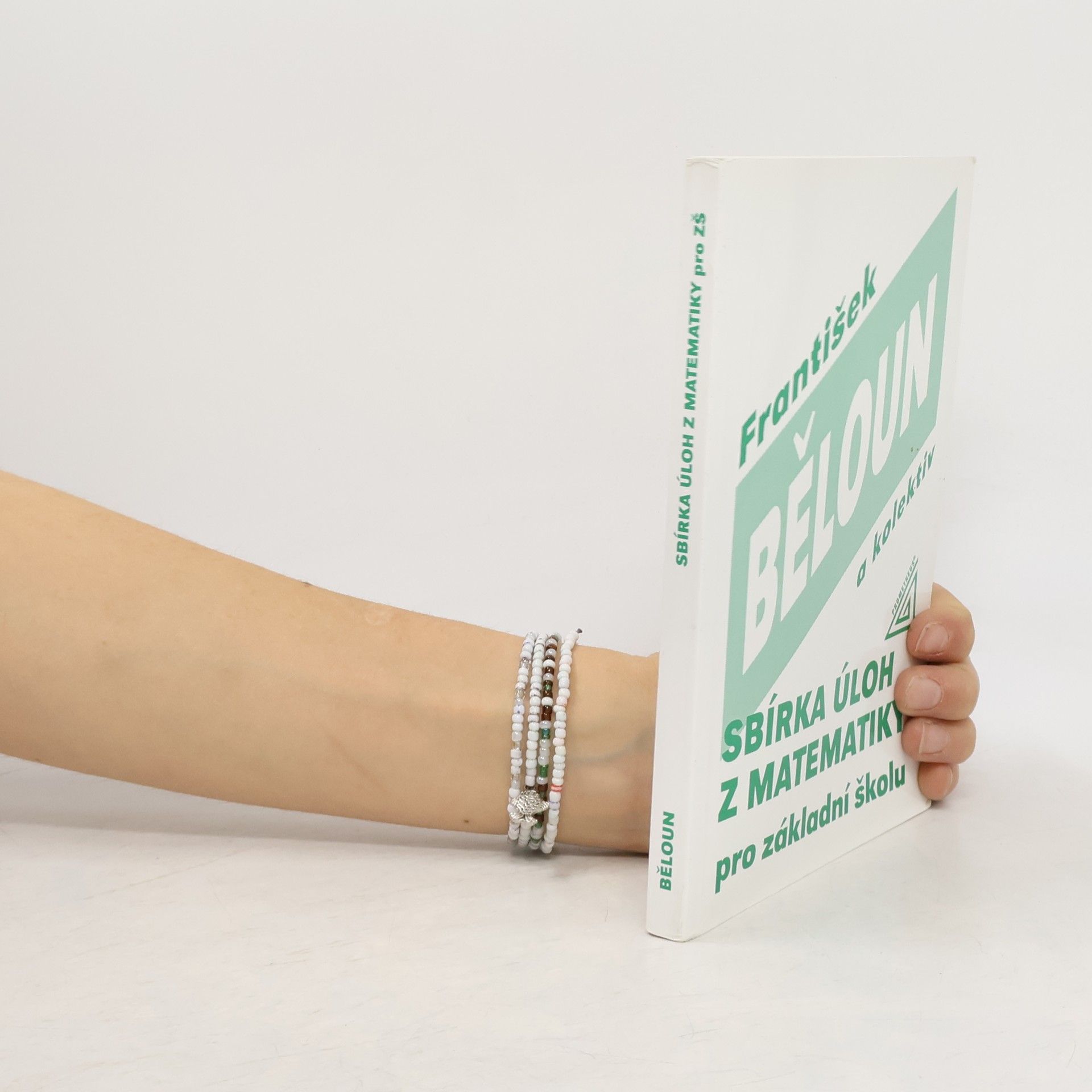 Sbírka úloh z matematiky pro základní školu