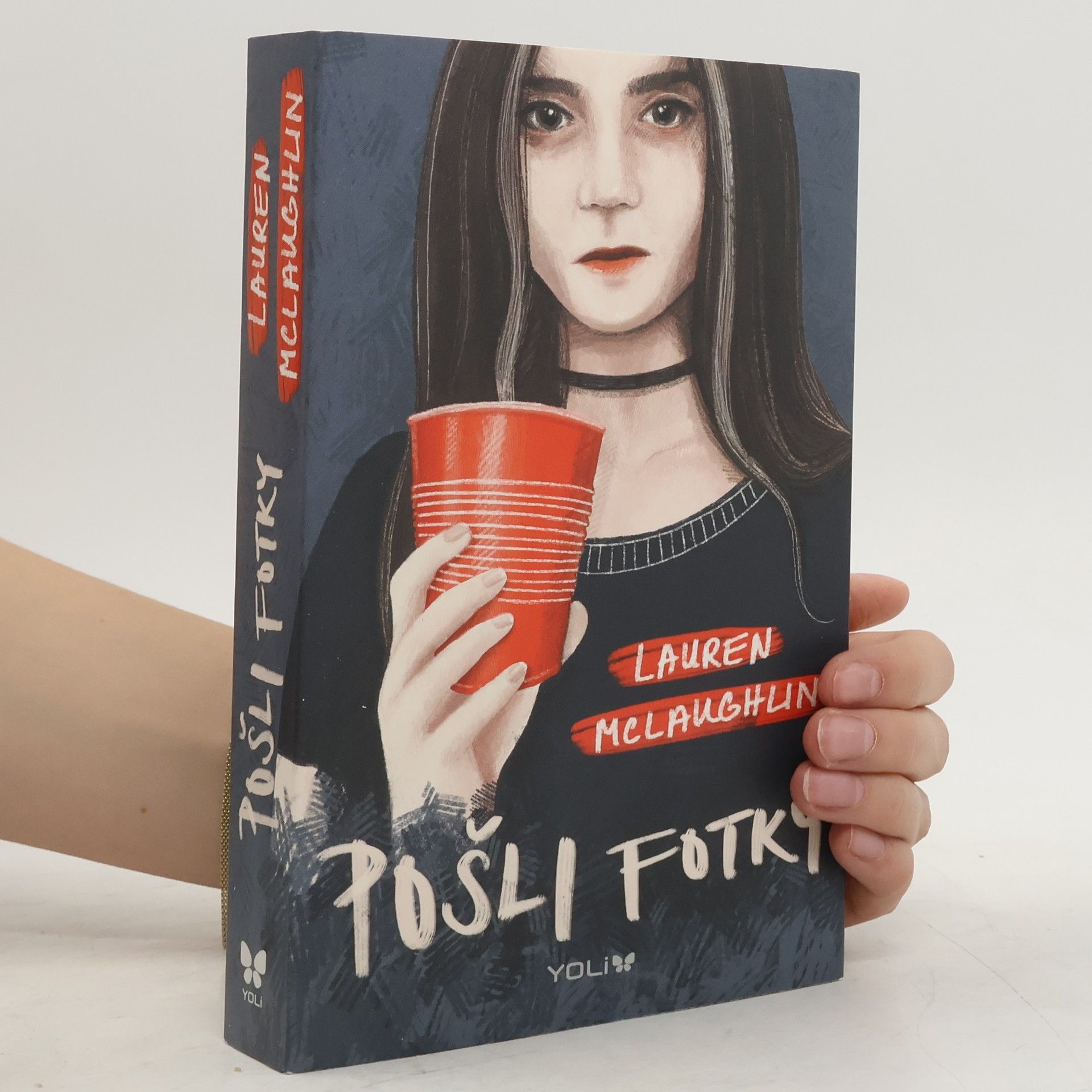 Lauren McLaughlin Pošli fotky