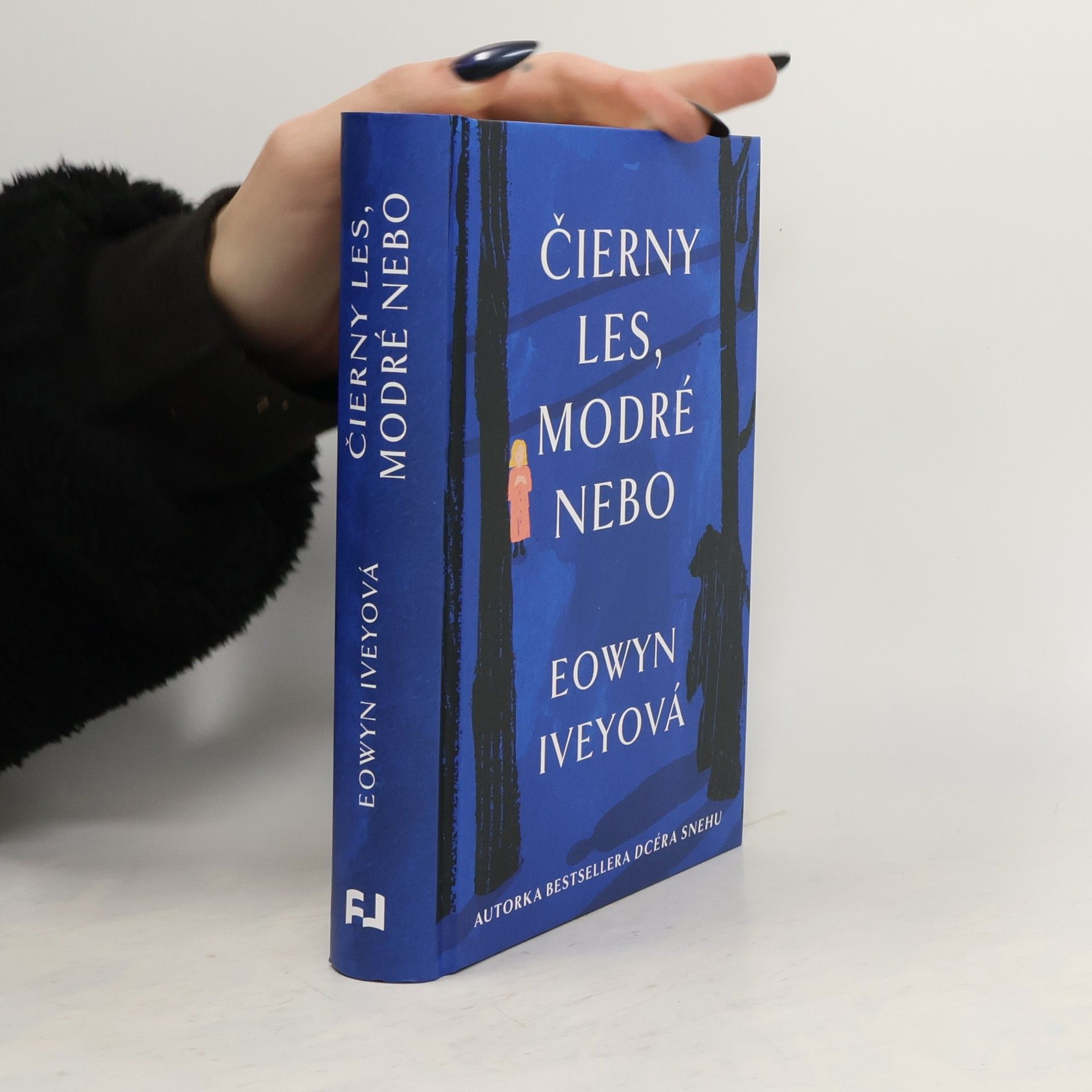 Čierny les, modré nebo