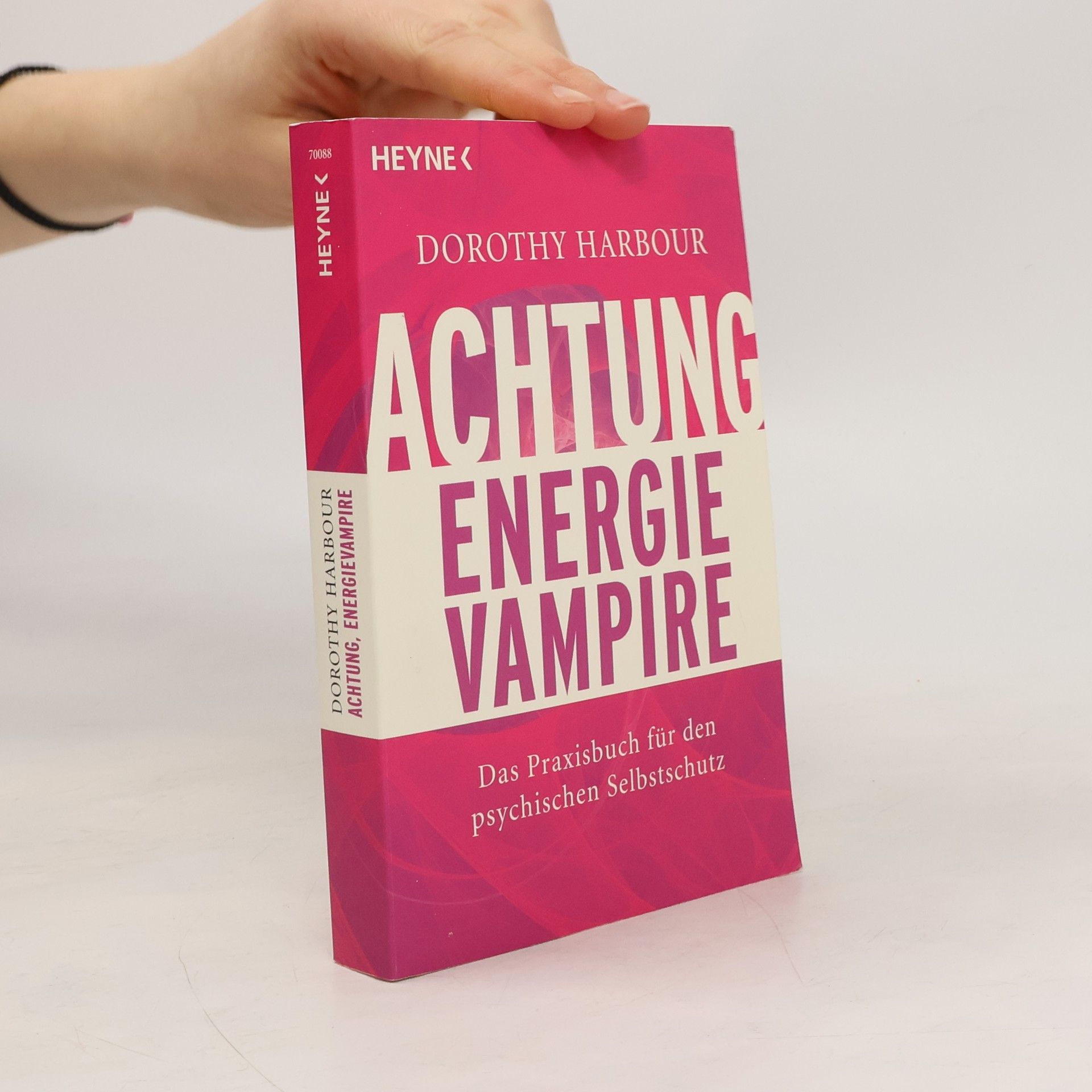 Dorothy Harbour Achtung, Energievampire