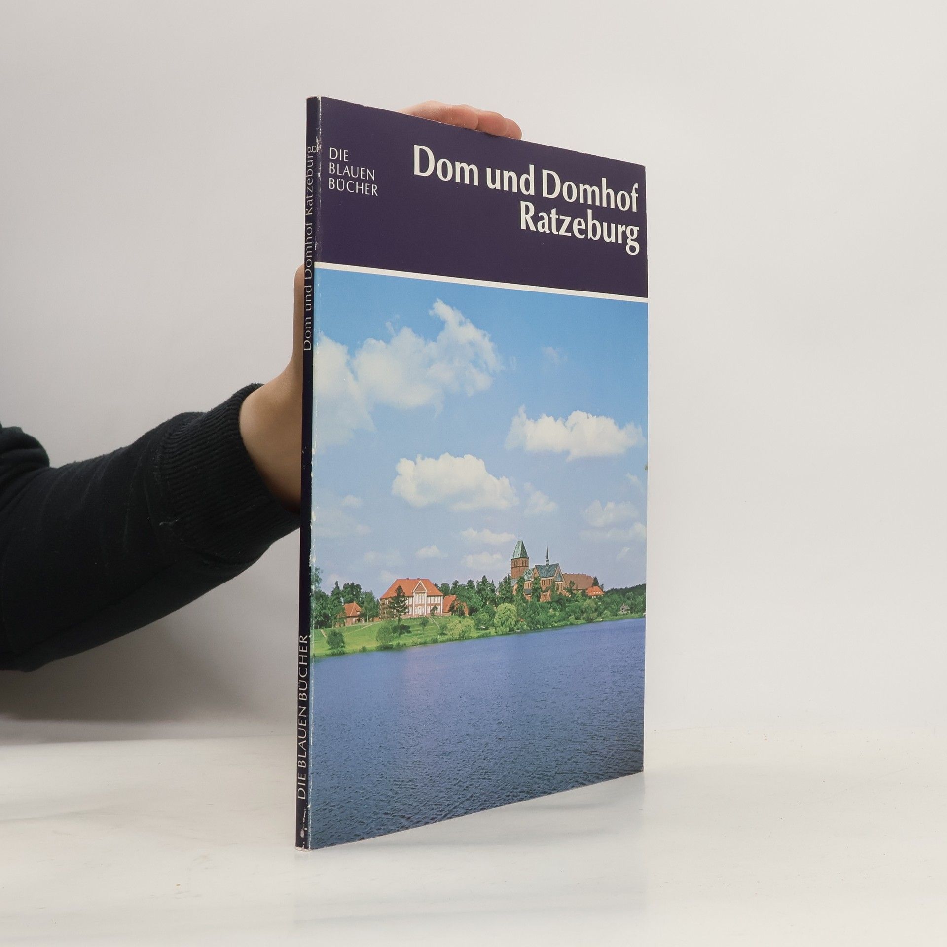 Dom und Domhof Ratzeburg