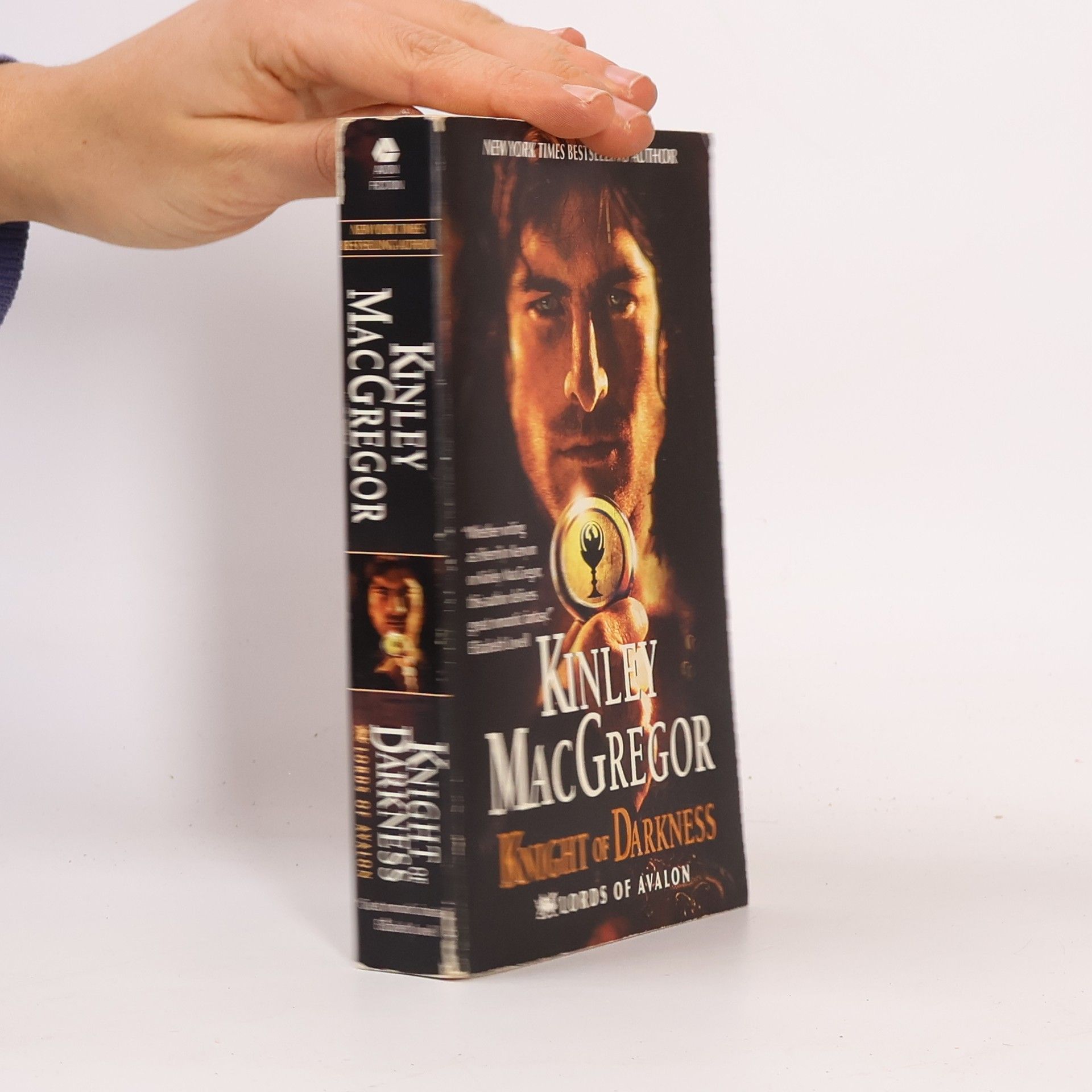 Kinley MacGregor Knight of Darkness