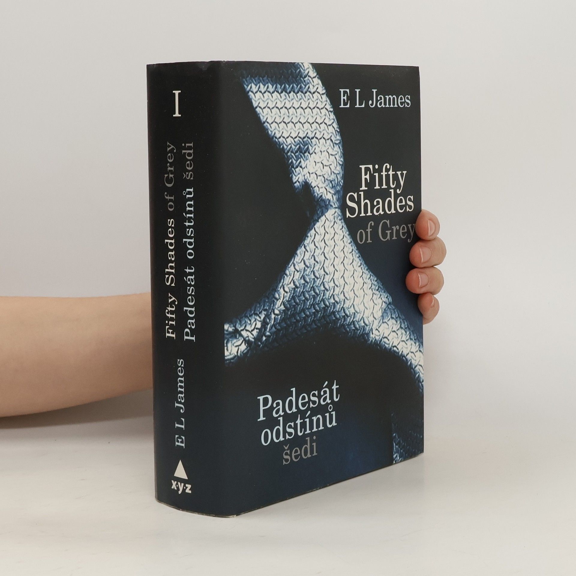 E L James Padesát odstínů šedi