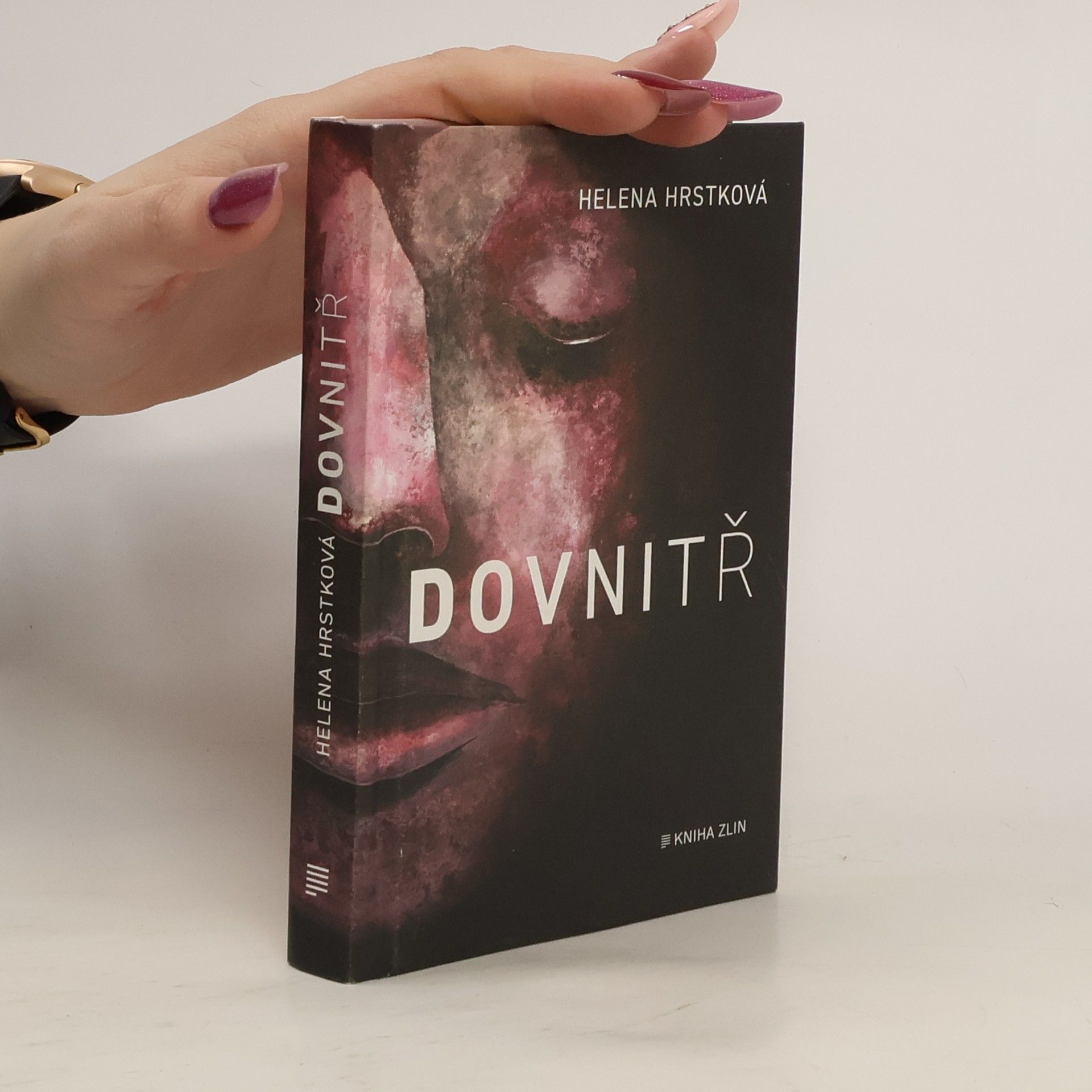 Helena Hrstková Dovnitř