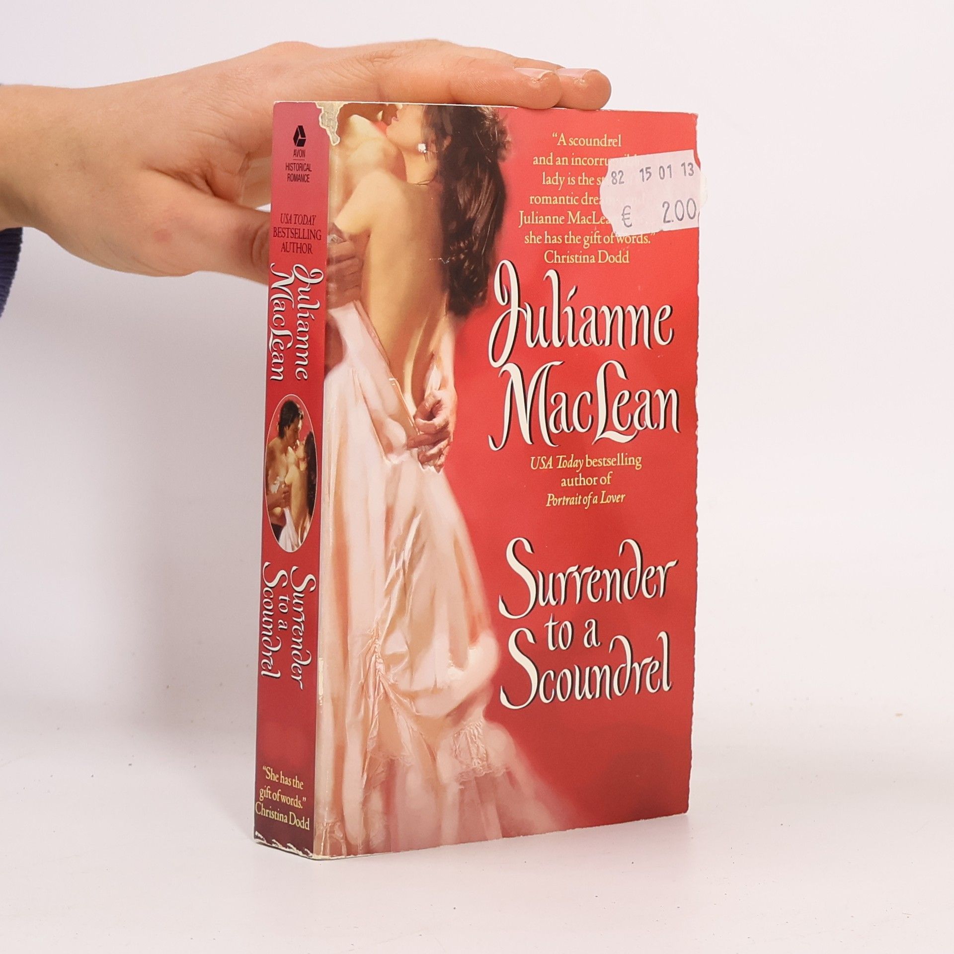 Julianne MacLean Avon Romantic Treasure: Surrender to a Scoundrel