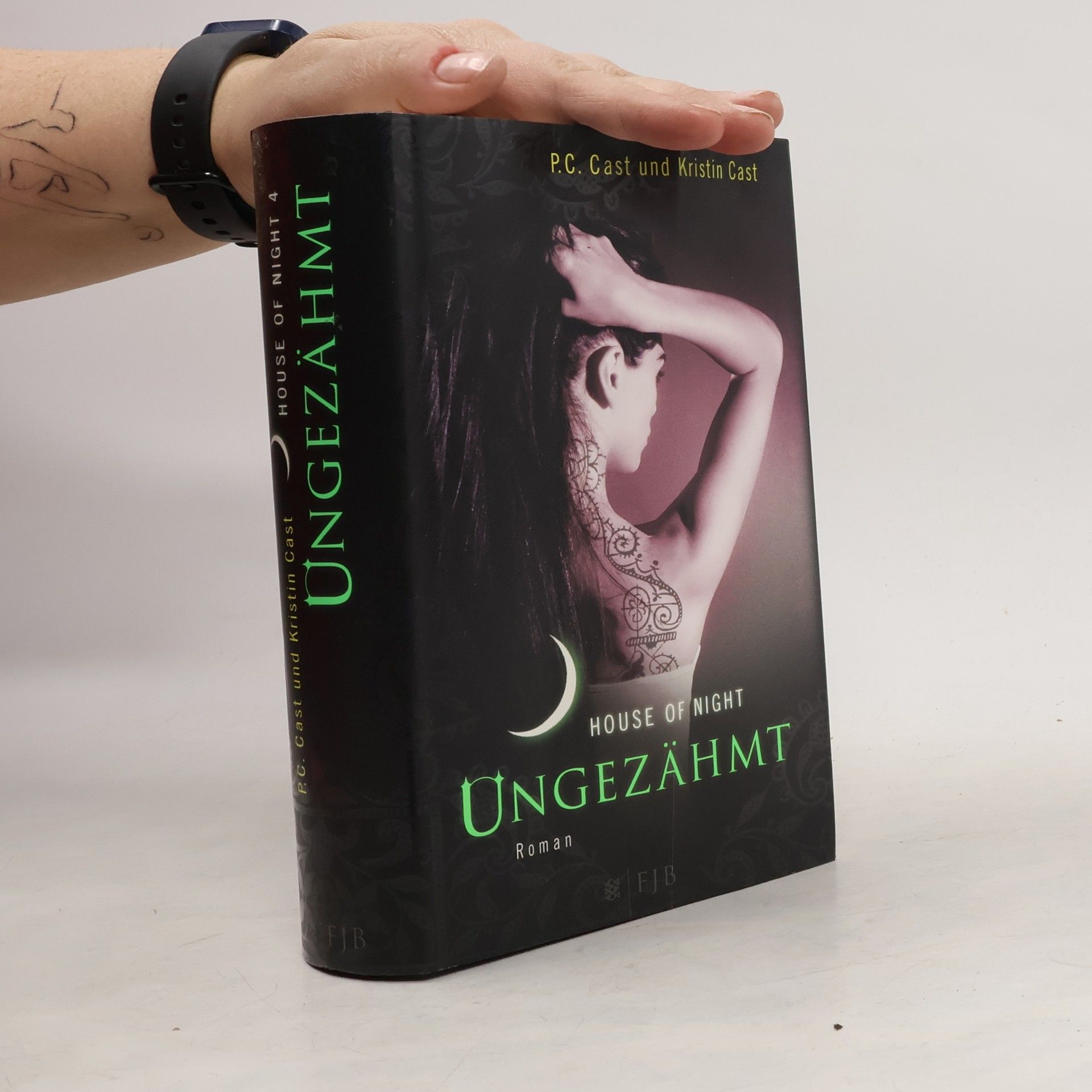 Phyllis Christine Cast House of Night 4. Ungezähmt