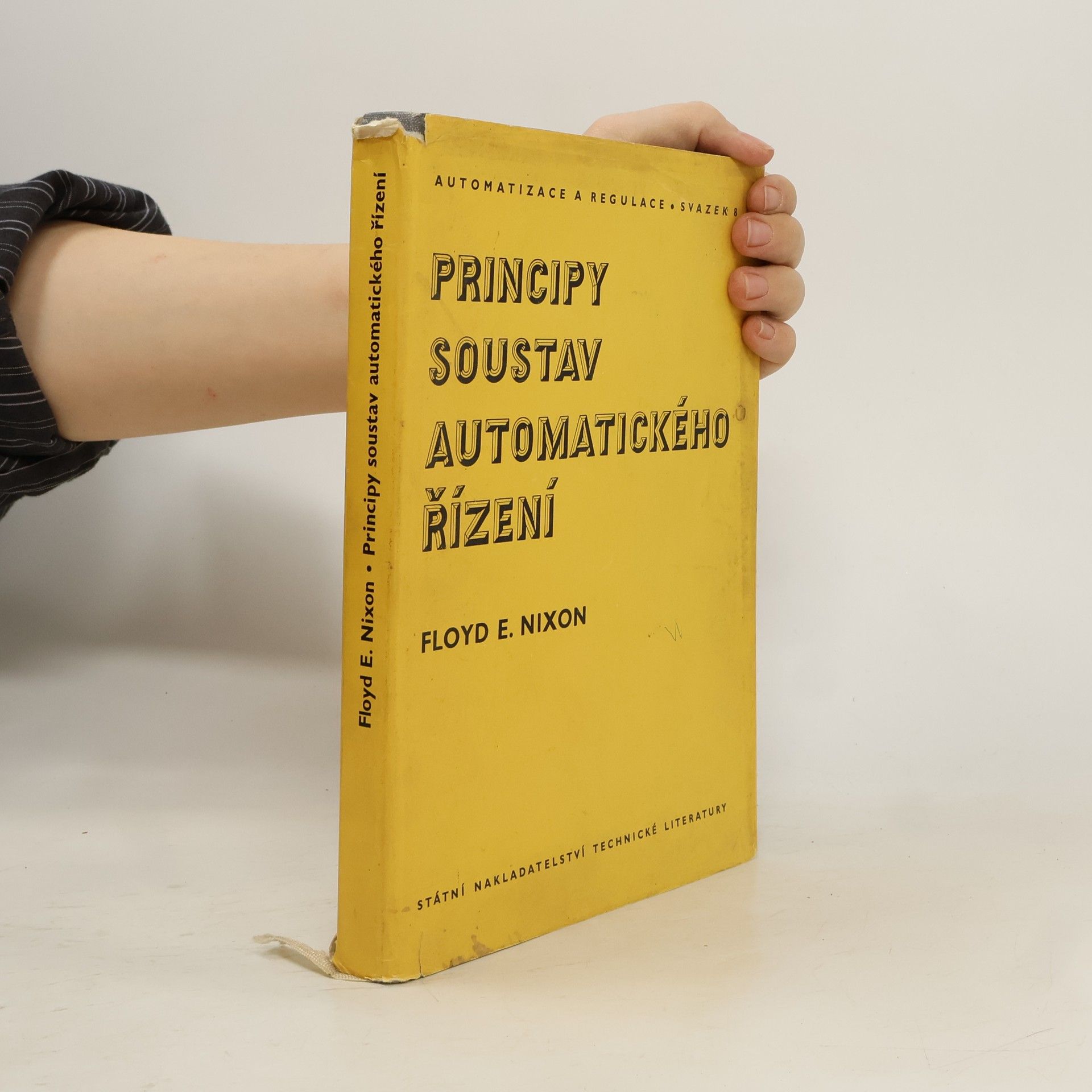 Floyd E Nixon Principy soustav automatického řízení