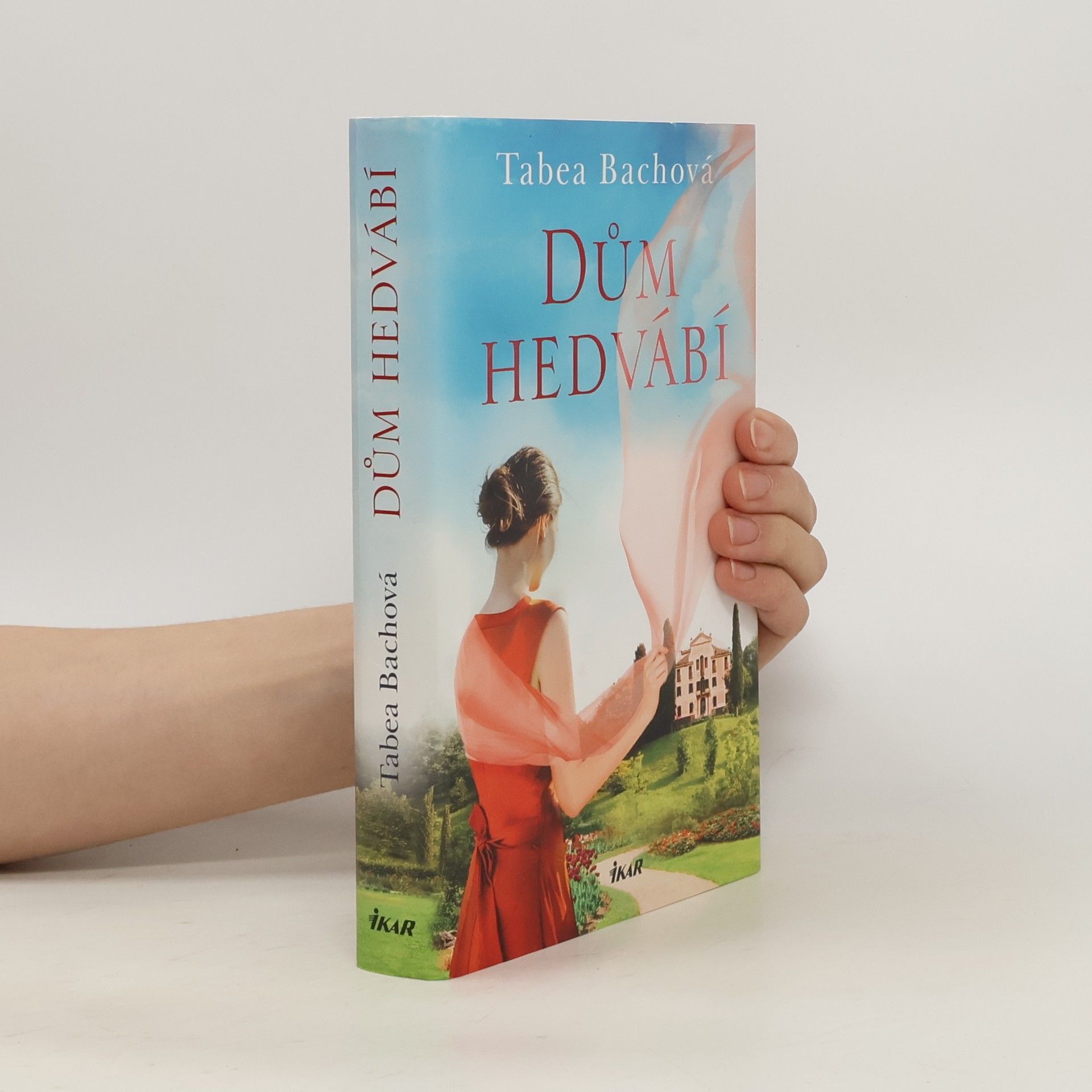Tabea Bach Dům hedvábí