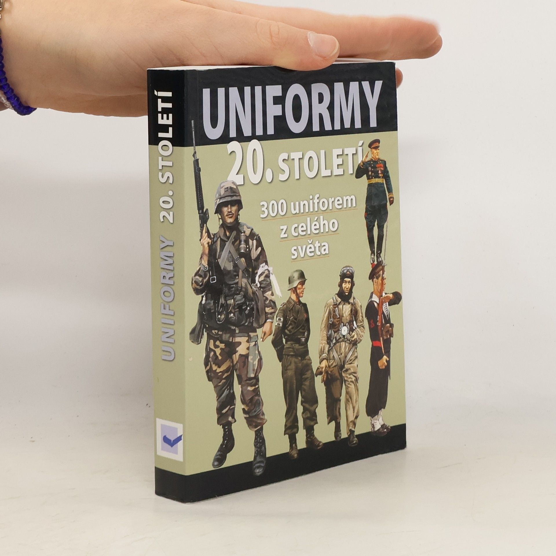 Chris McNab Uniformy 20. století
