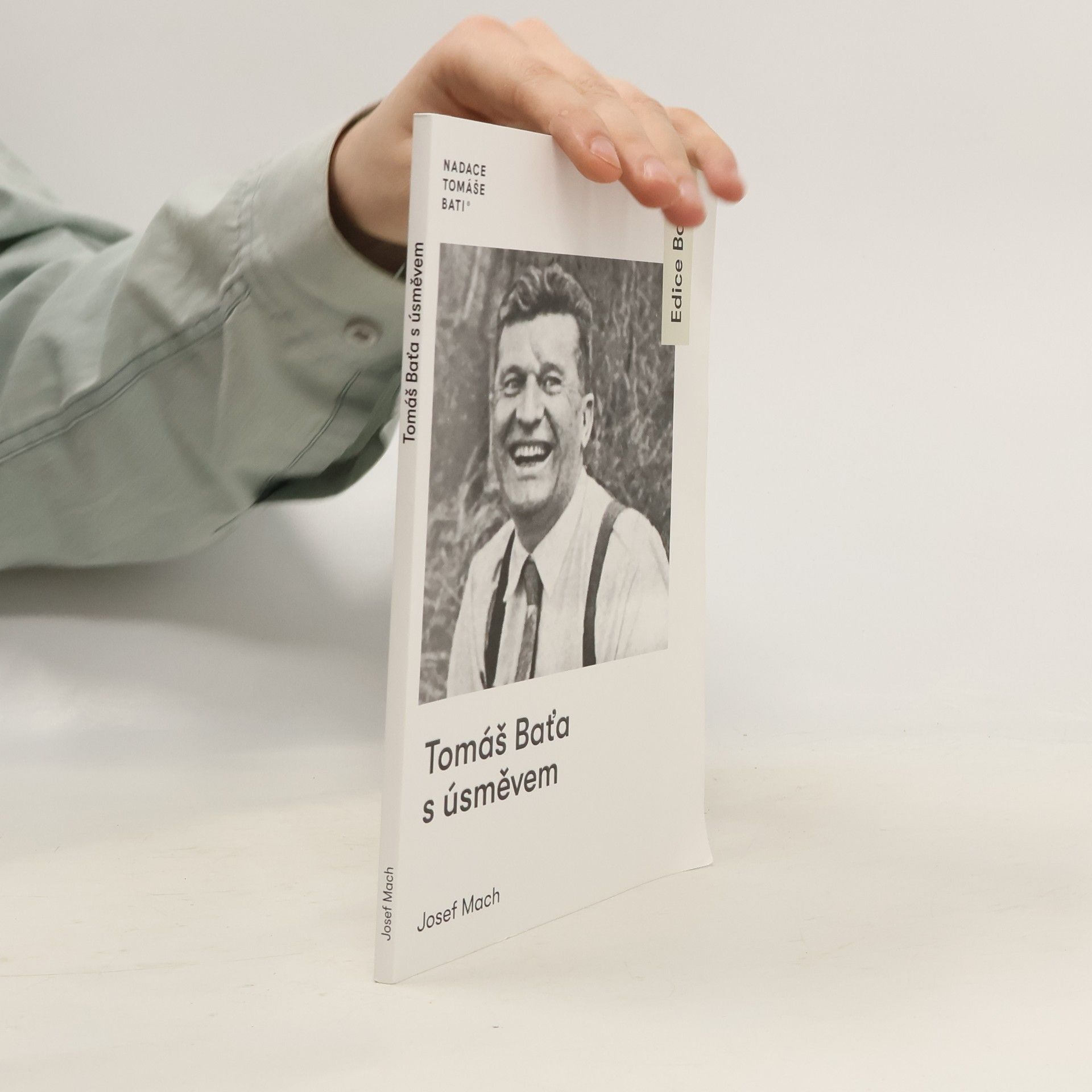 Tomáš Baťa s úsměvem