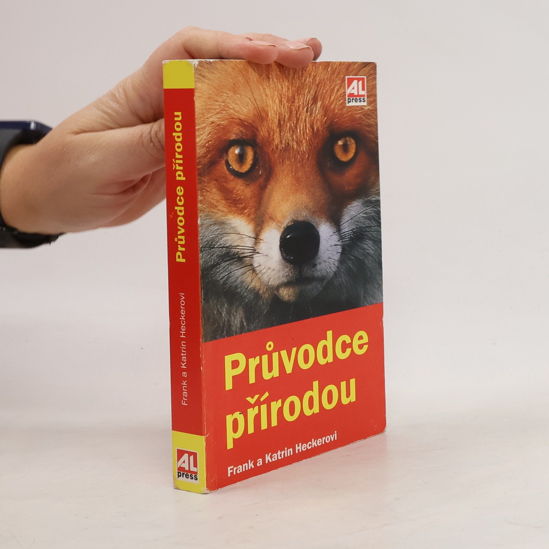 Katrin Hecker Průvodce přírodou