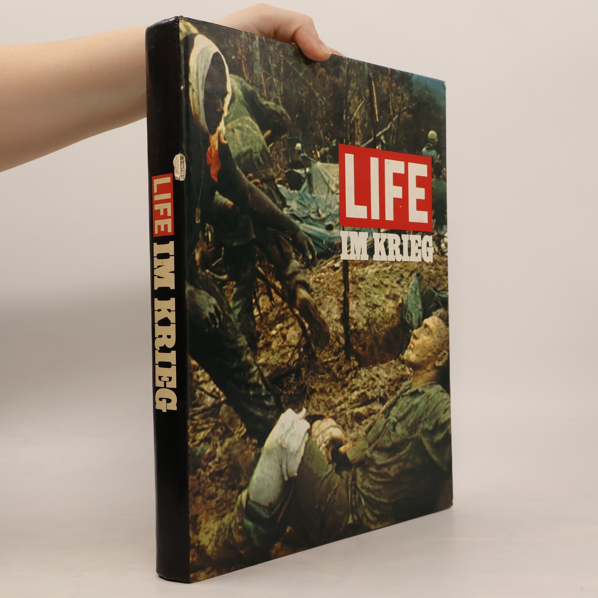 Collectif d'auteurs Life Im Krieg