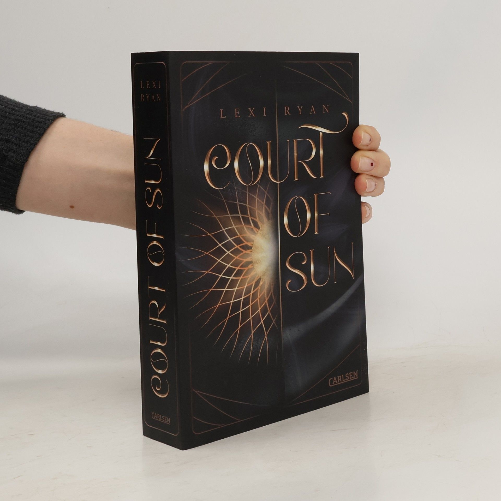 Lexi Ryan Court of sun