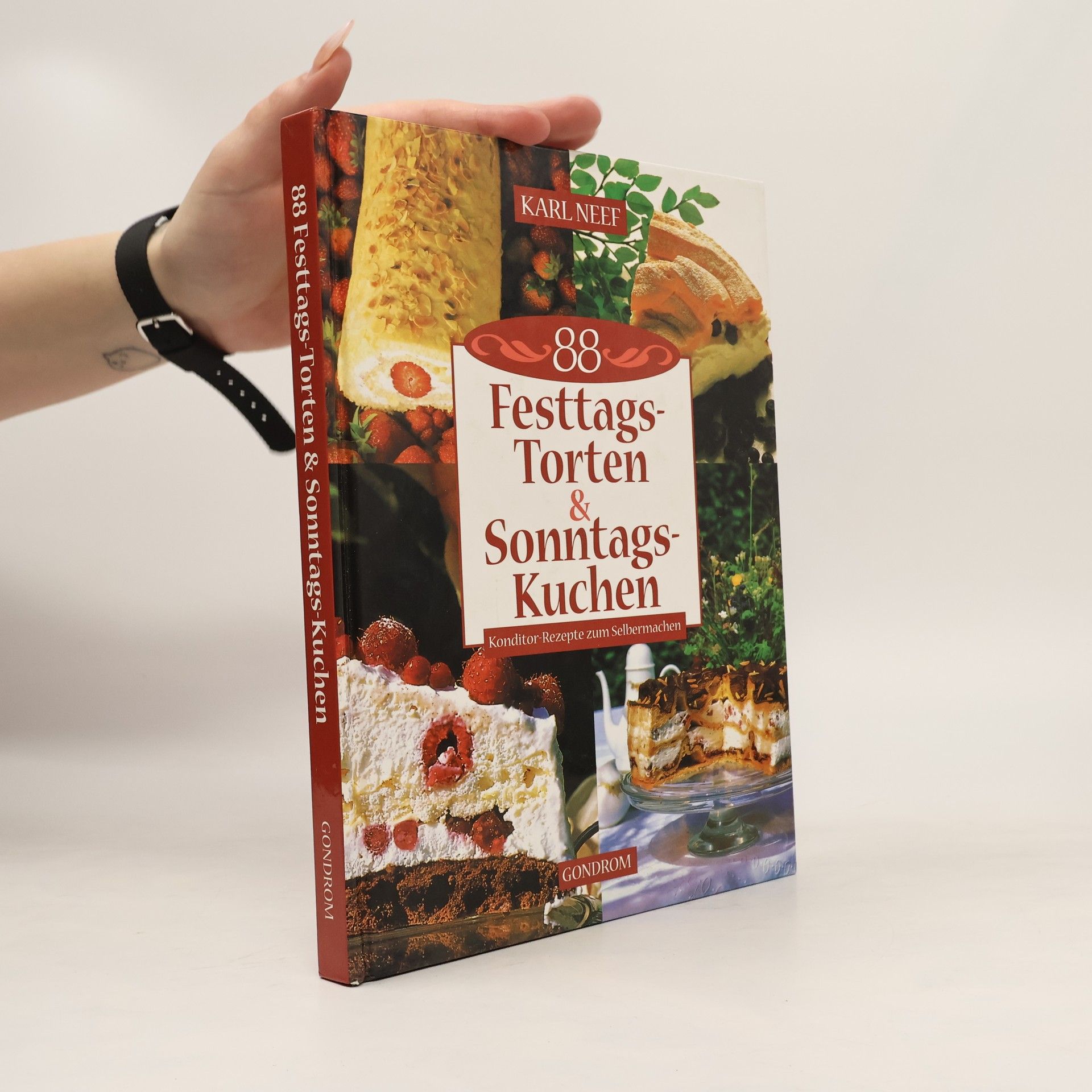 Achtundachtzig (88) Festtags-Torten und Sonntags-Kuchen