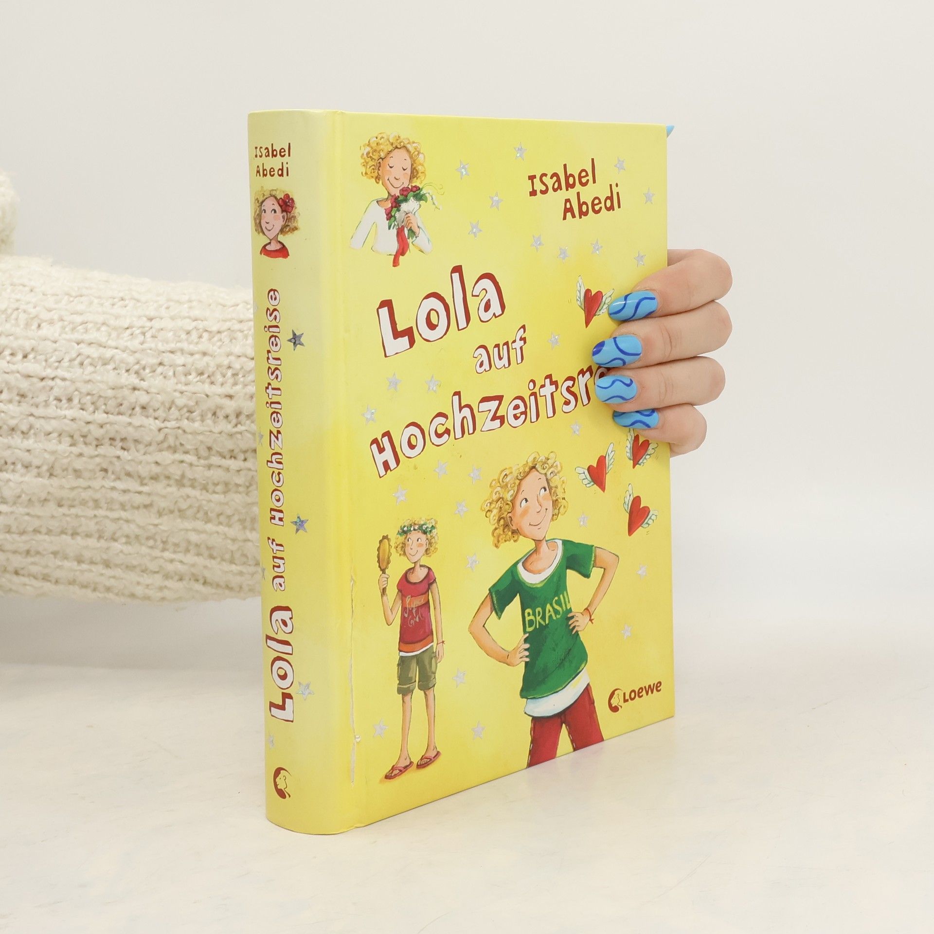 Lola auf Hochzeitsreise