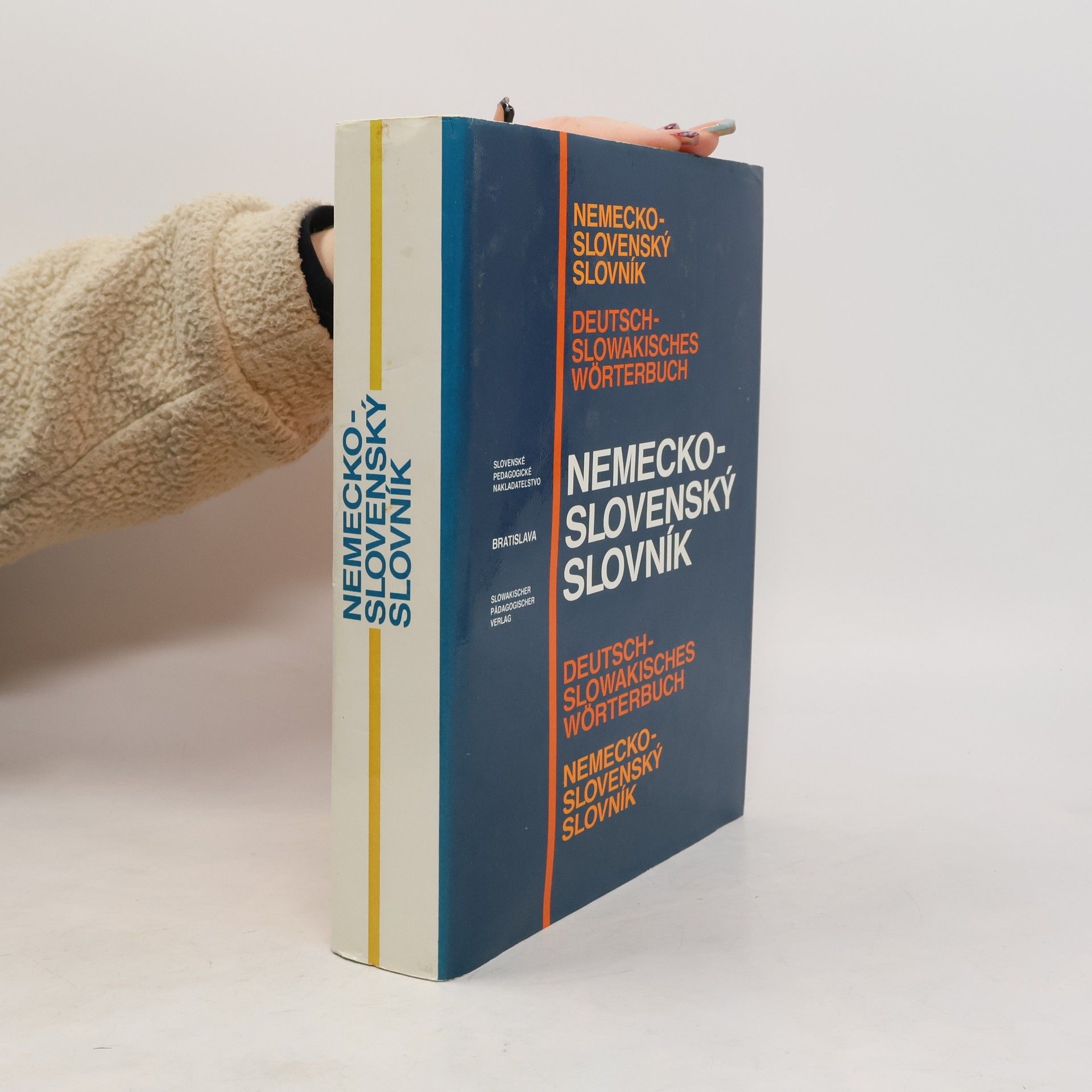 Marta Juríková Nemecko-slovenský slovník