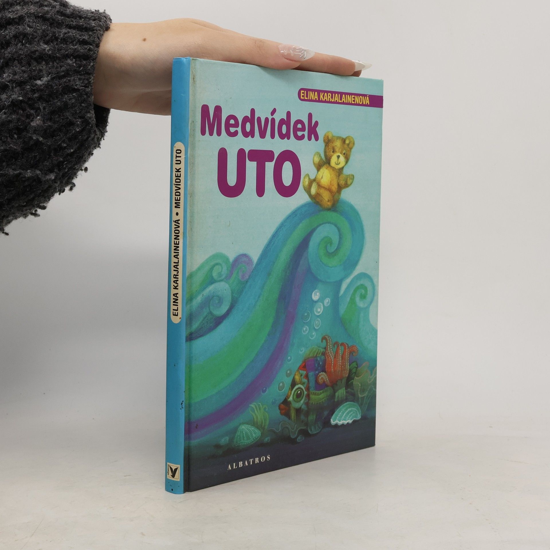 Elina Karjalainen Medvídek Uto