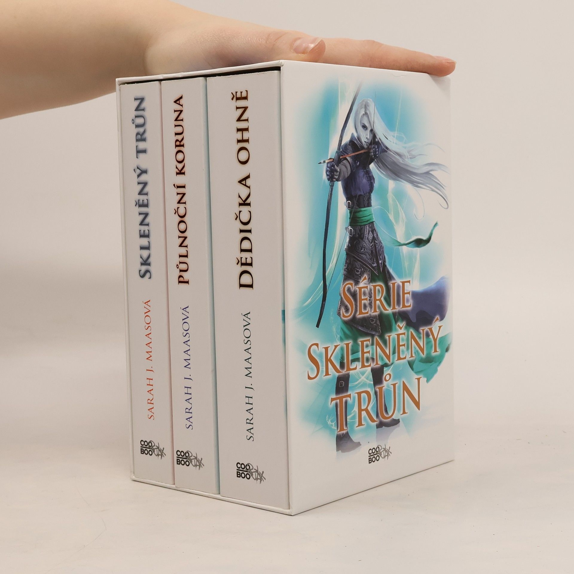 Skleněný trůn 1–3 (box)