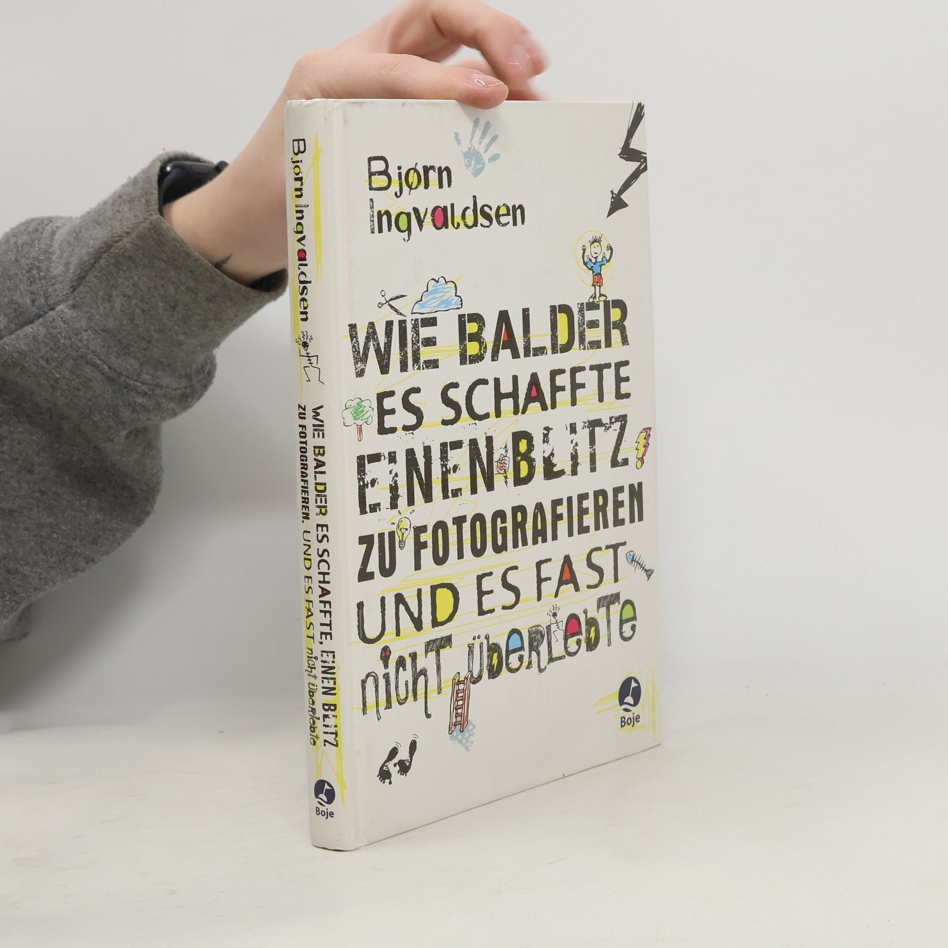 Wie Balder es schaffte, einen Blitz zu fotografieren, und es fast nicht überlebte