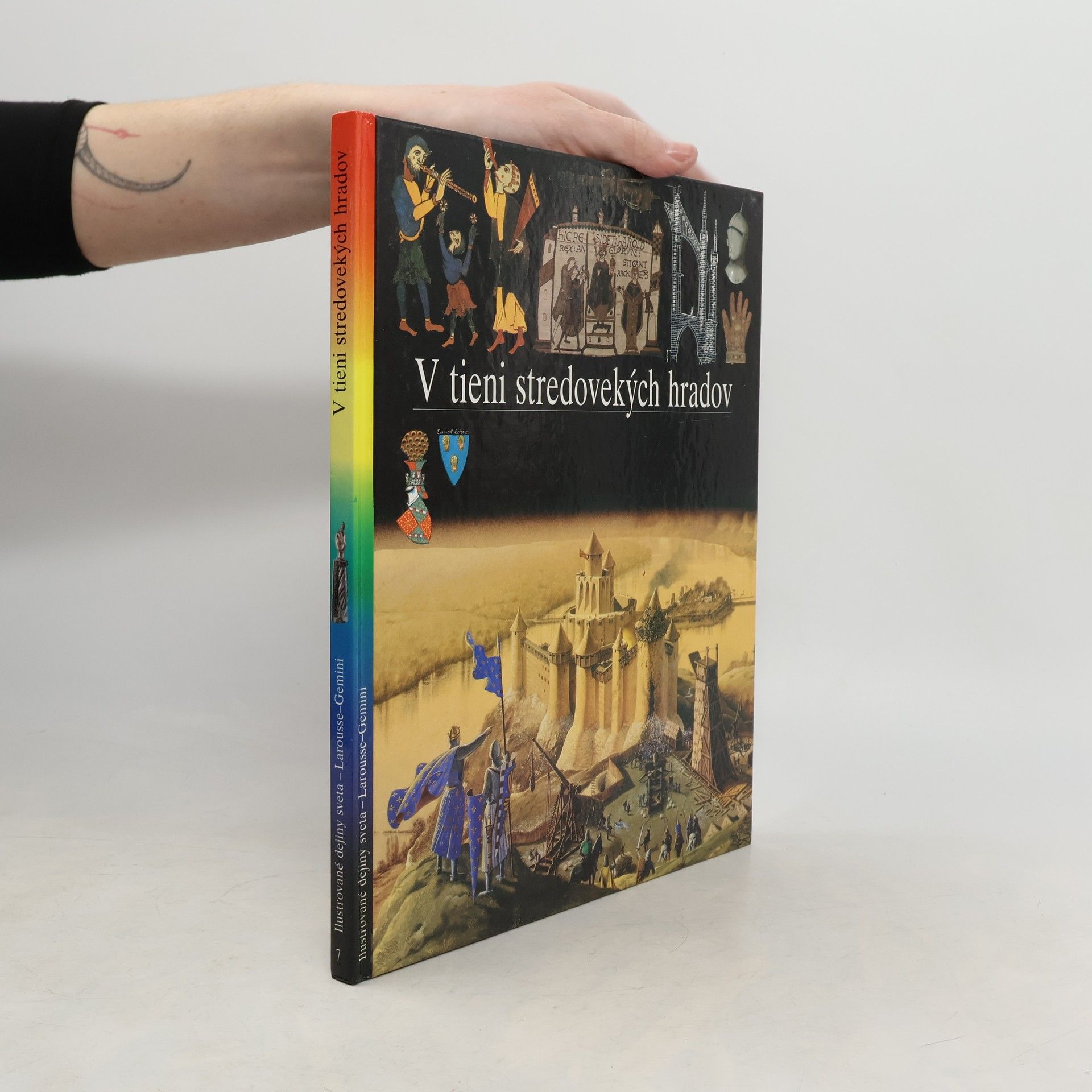 V tieni stredovekých hradov