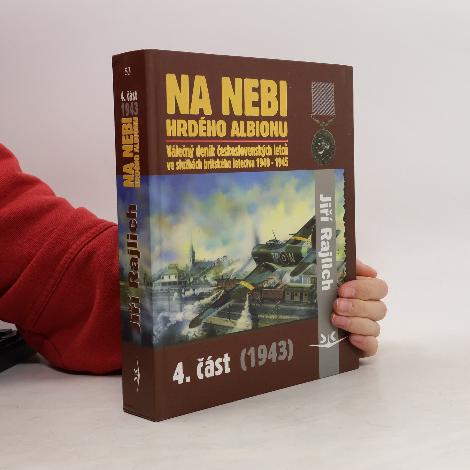 Jiří Rajlich Na nebi hrdého Albionu: 4. část, 1943