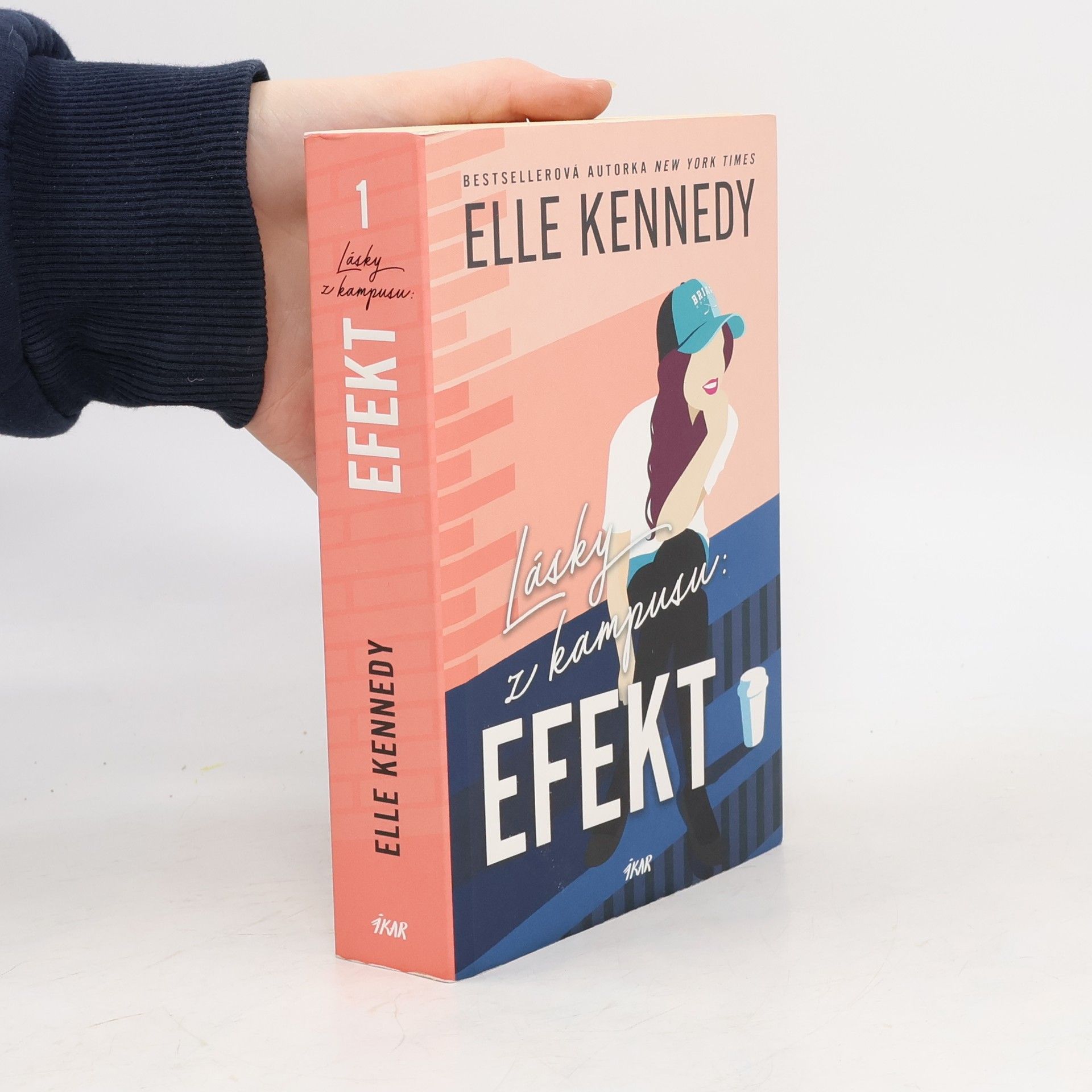 Elle Kennedy Lásky z kampusu. Efekt