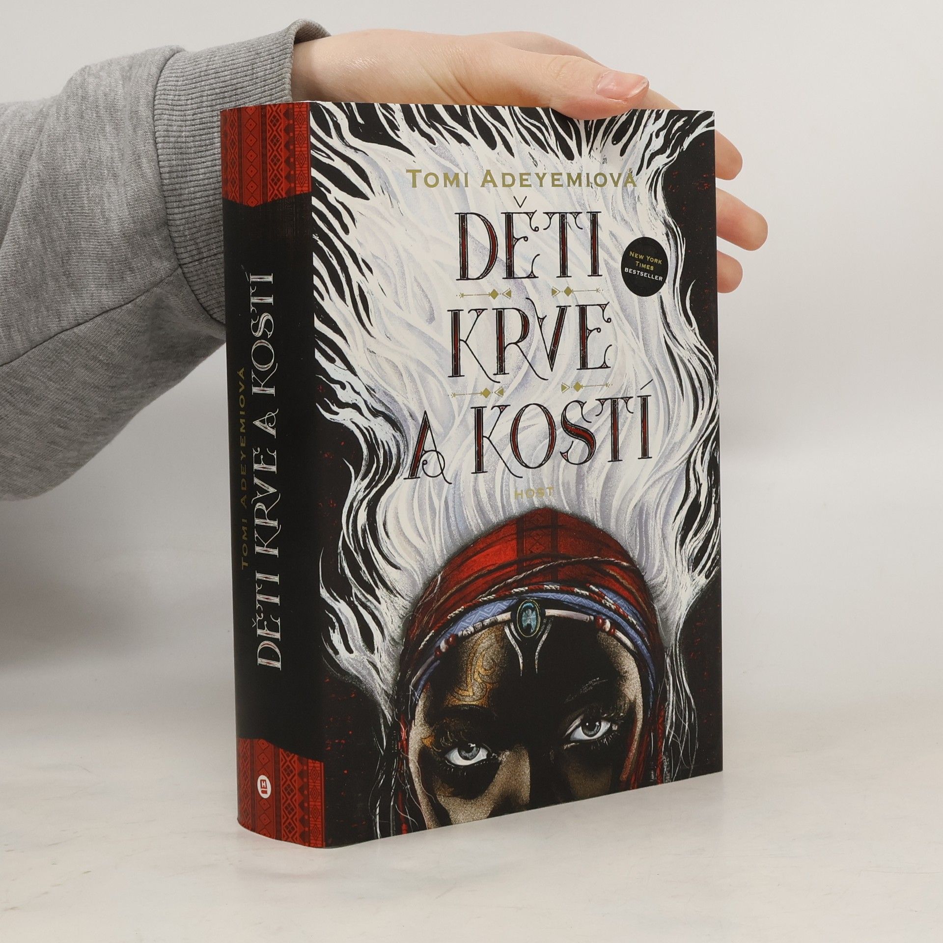 Tomi Adeyemi Děti krve a kostí