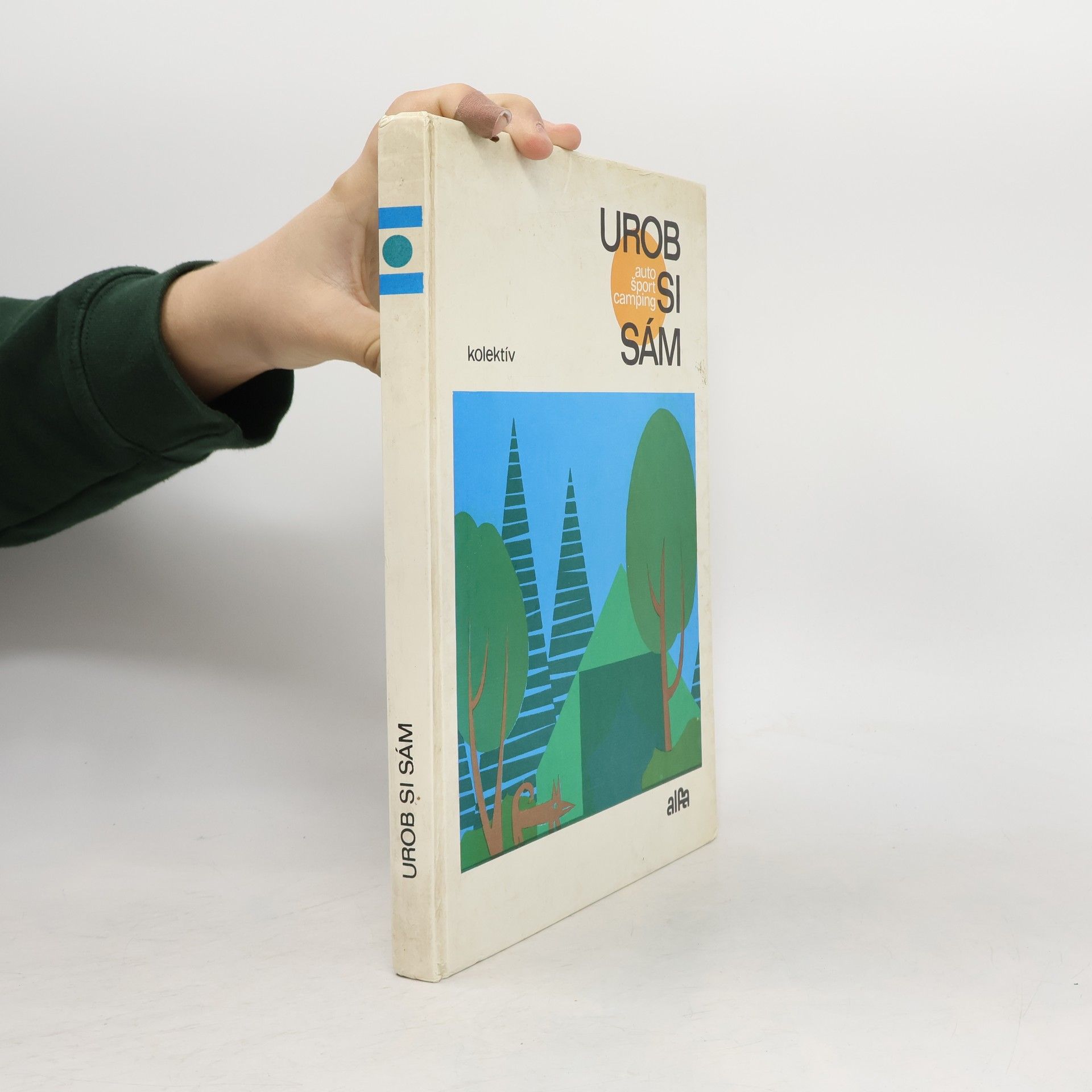 Collectif d'auteurs Urob si sám