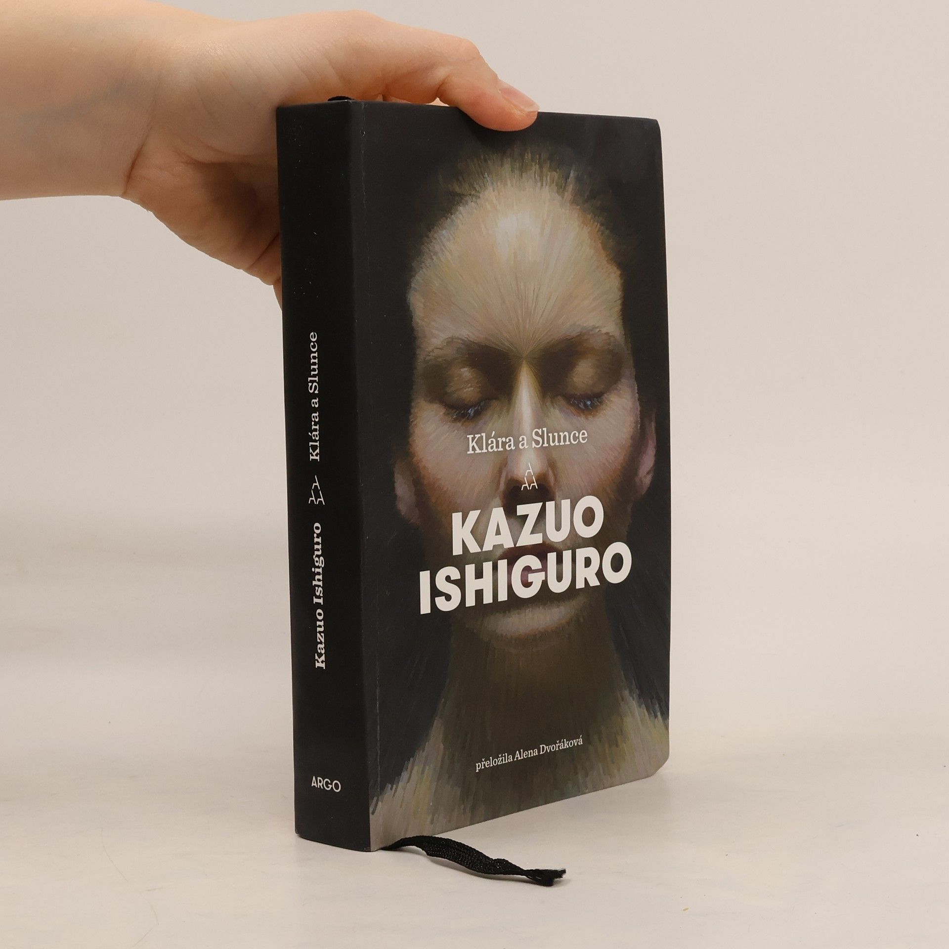 Kazuo Ishiguro Klára a Slunce