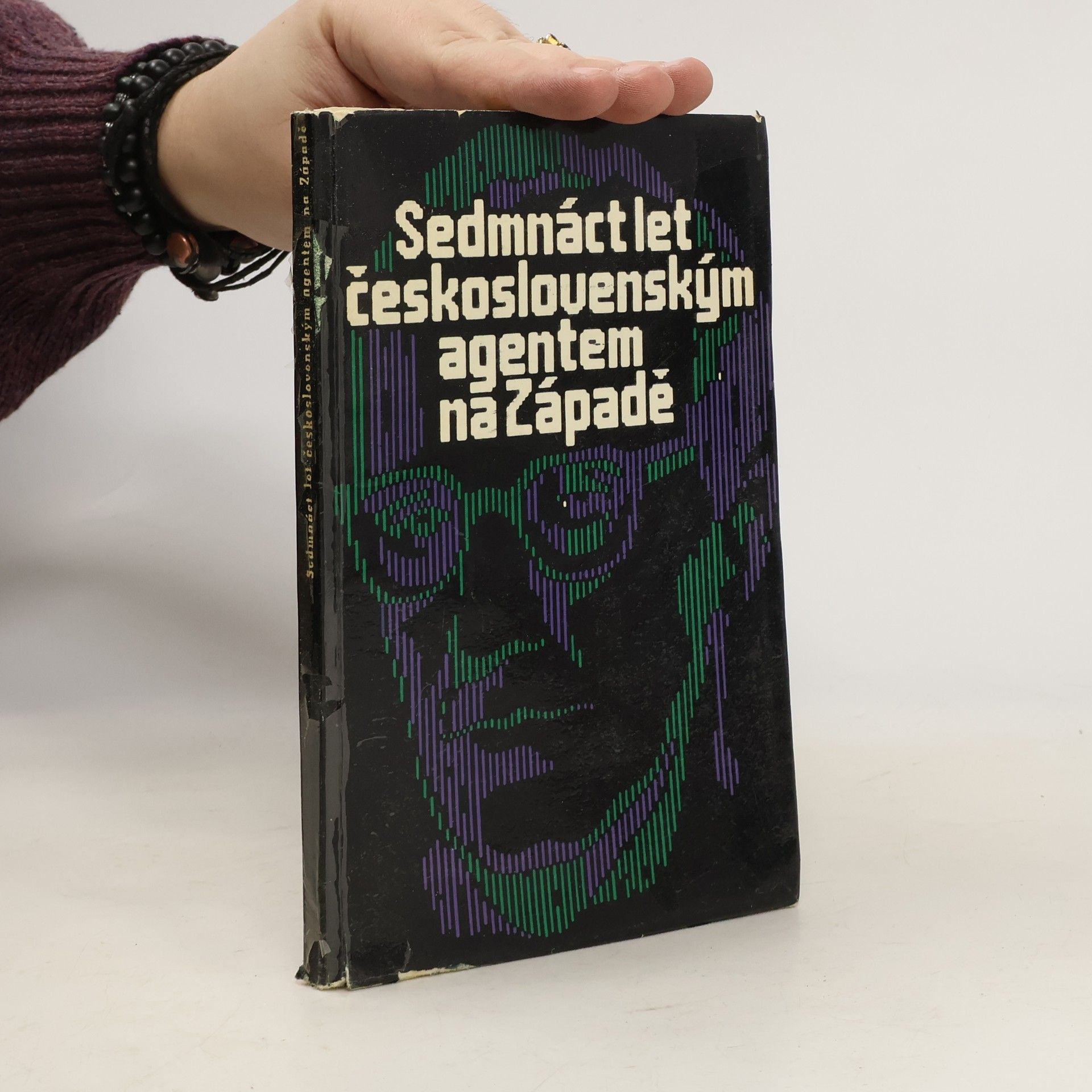 Eduard Pára Sedmnáct let československým agentem na Západě