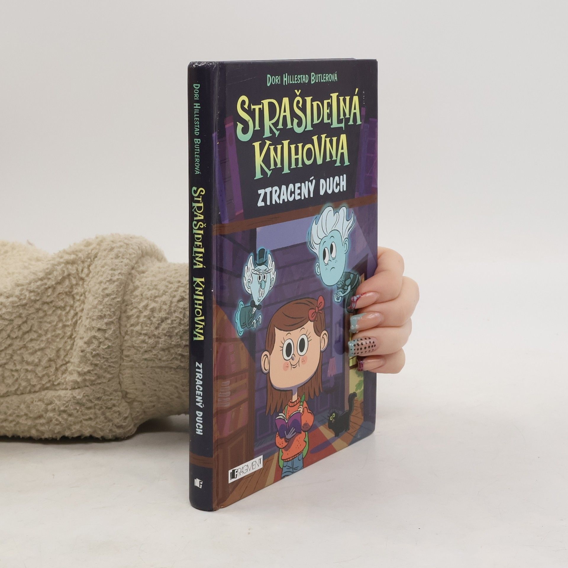 Dori Hillestad Butler Strašidelná knihovna. Ztracený duch