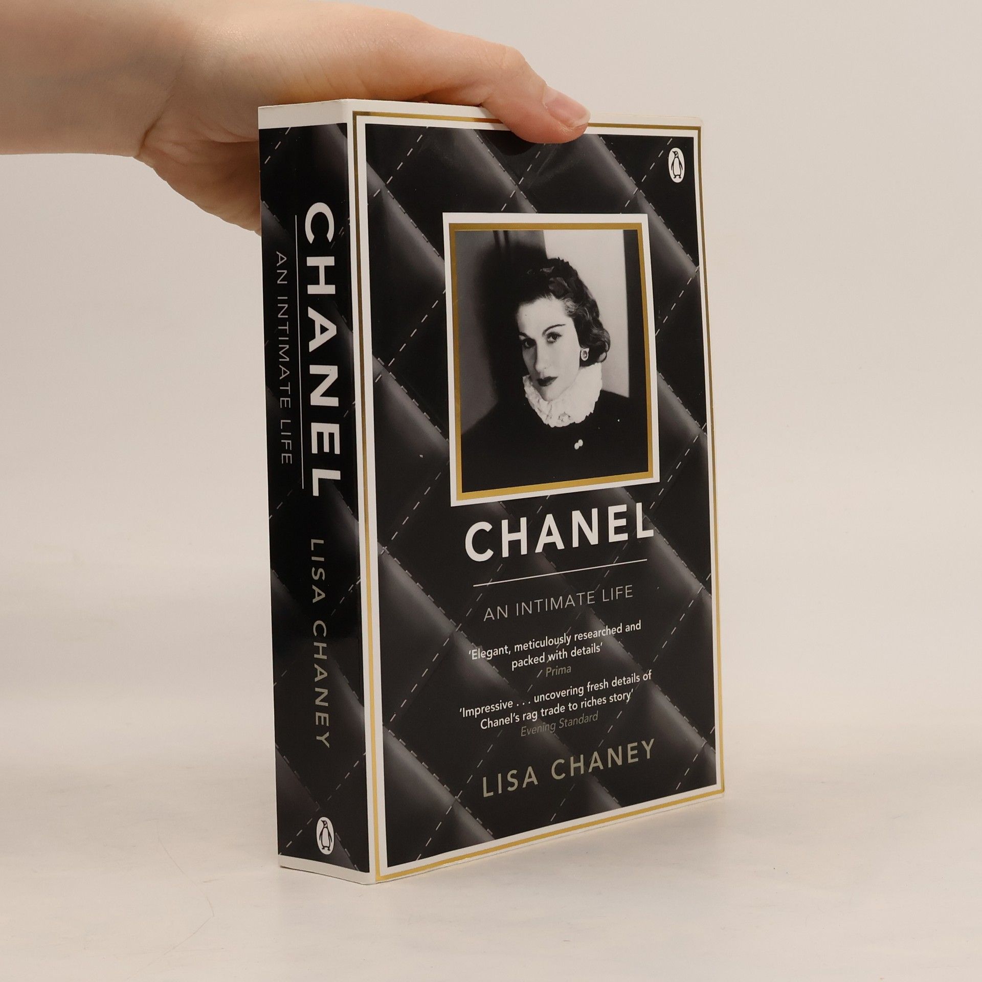 Lisa Chaney Chanel: An intimate life