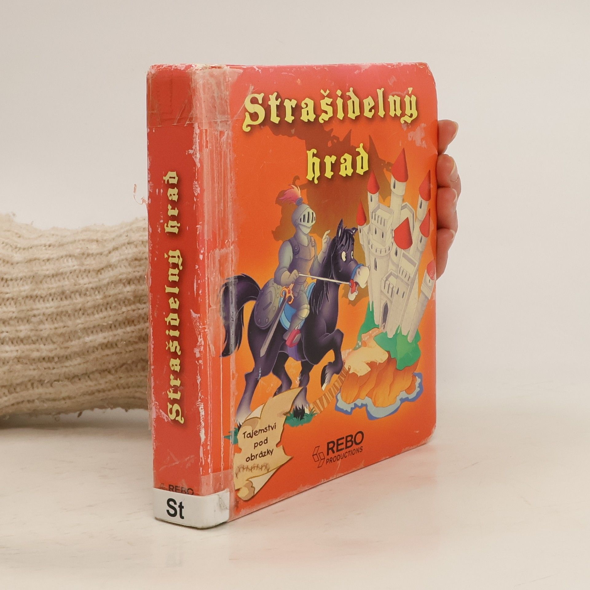 Collectif d'auteurs Strašidelný hrad