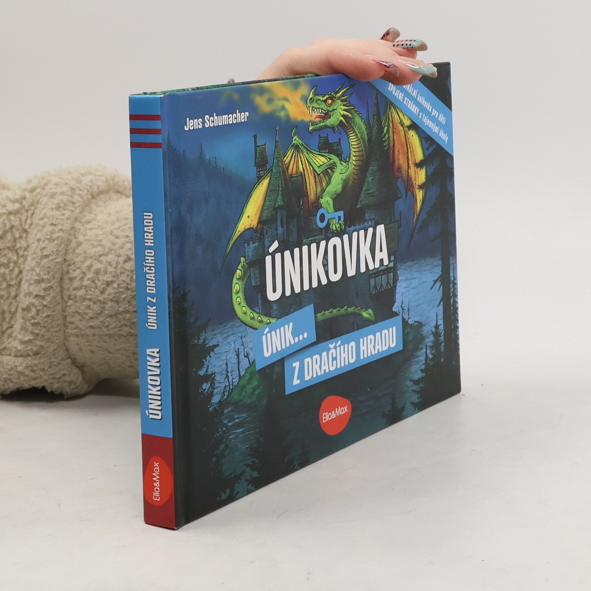 Jens Schumacher Únikovka. Únik... z Dračího hradu