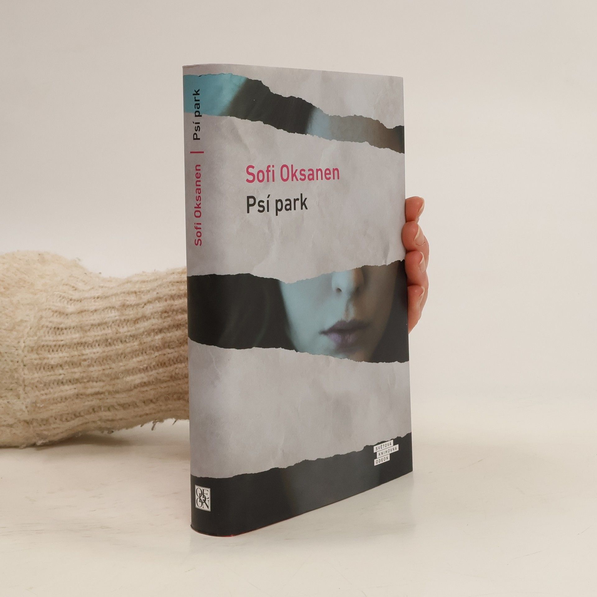 Sofi Oksanen Psí park