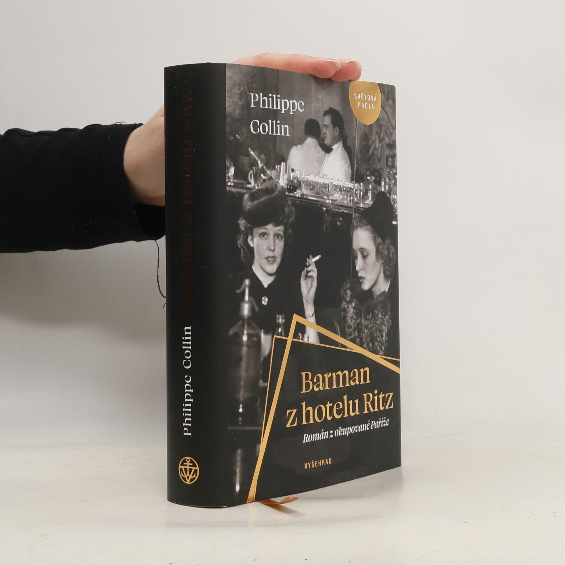 Barman z hotelu Ritz