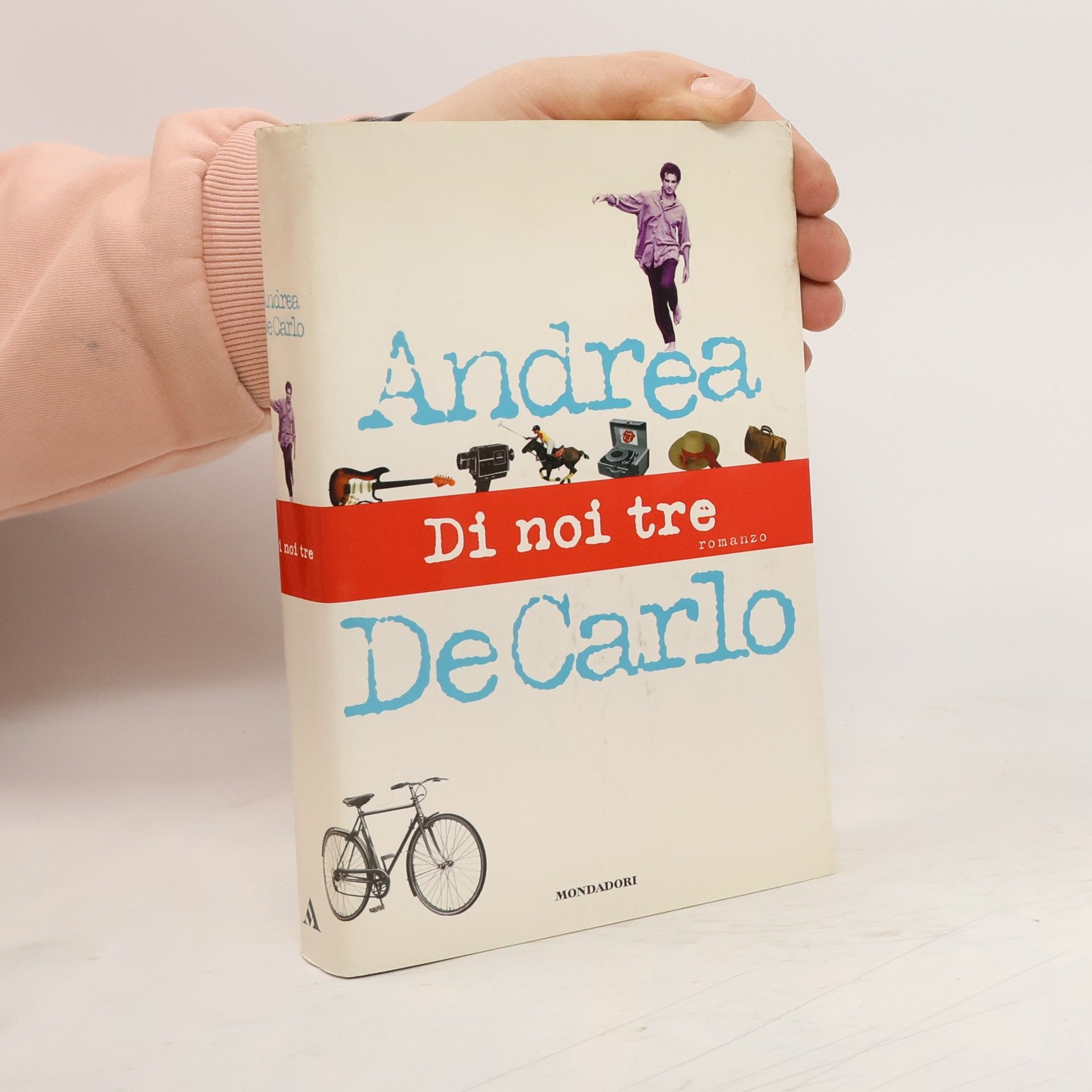 Andrea De Carlo Di noi tre