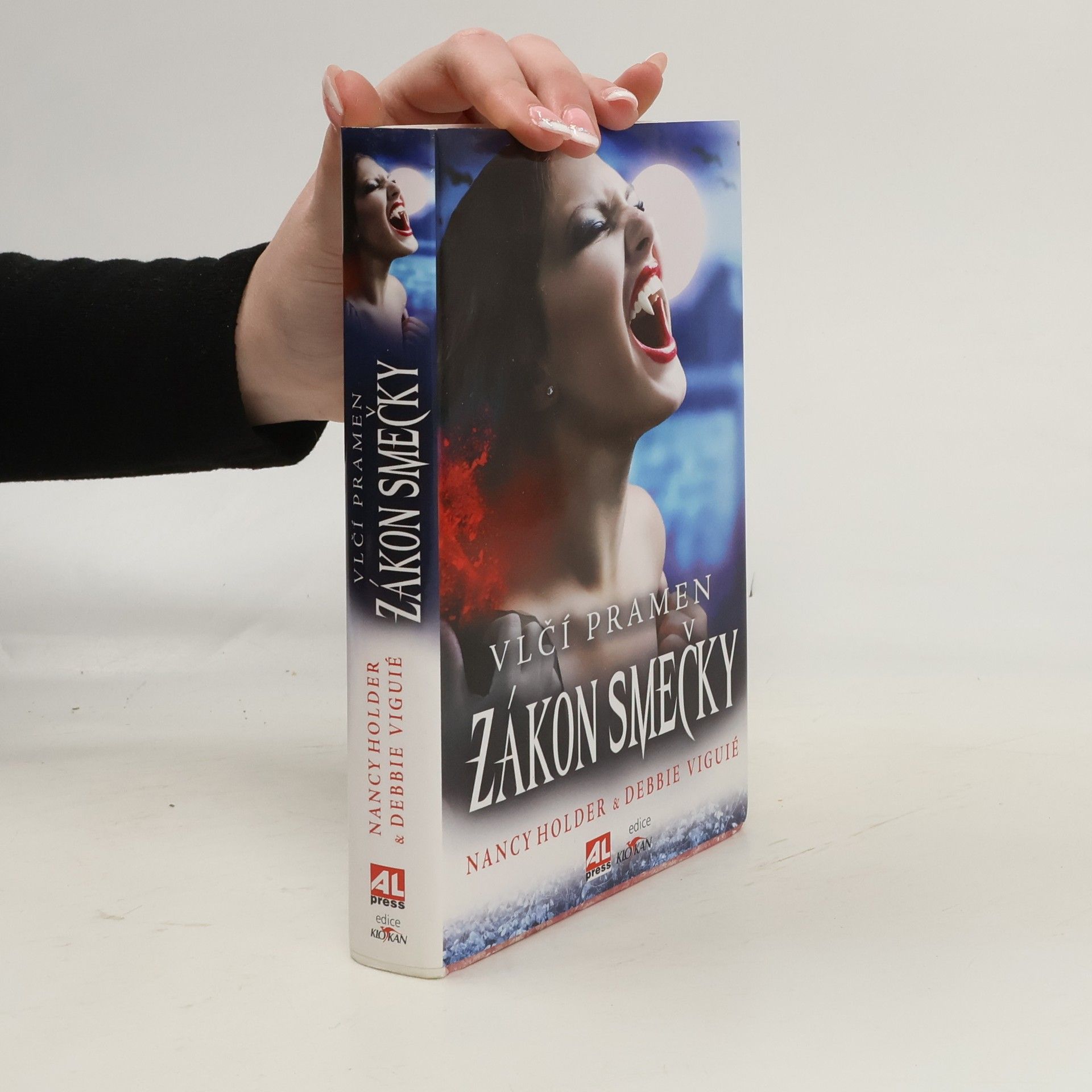 Nancy Holder Vlčí pramen. Zákon smečky