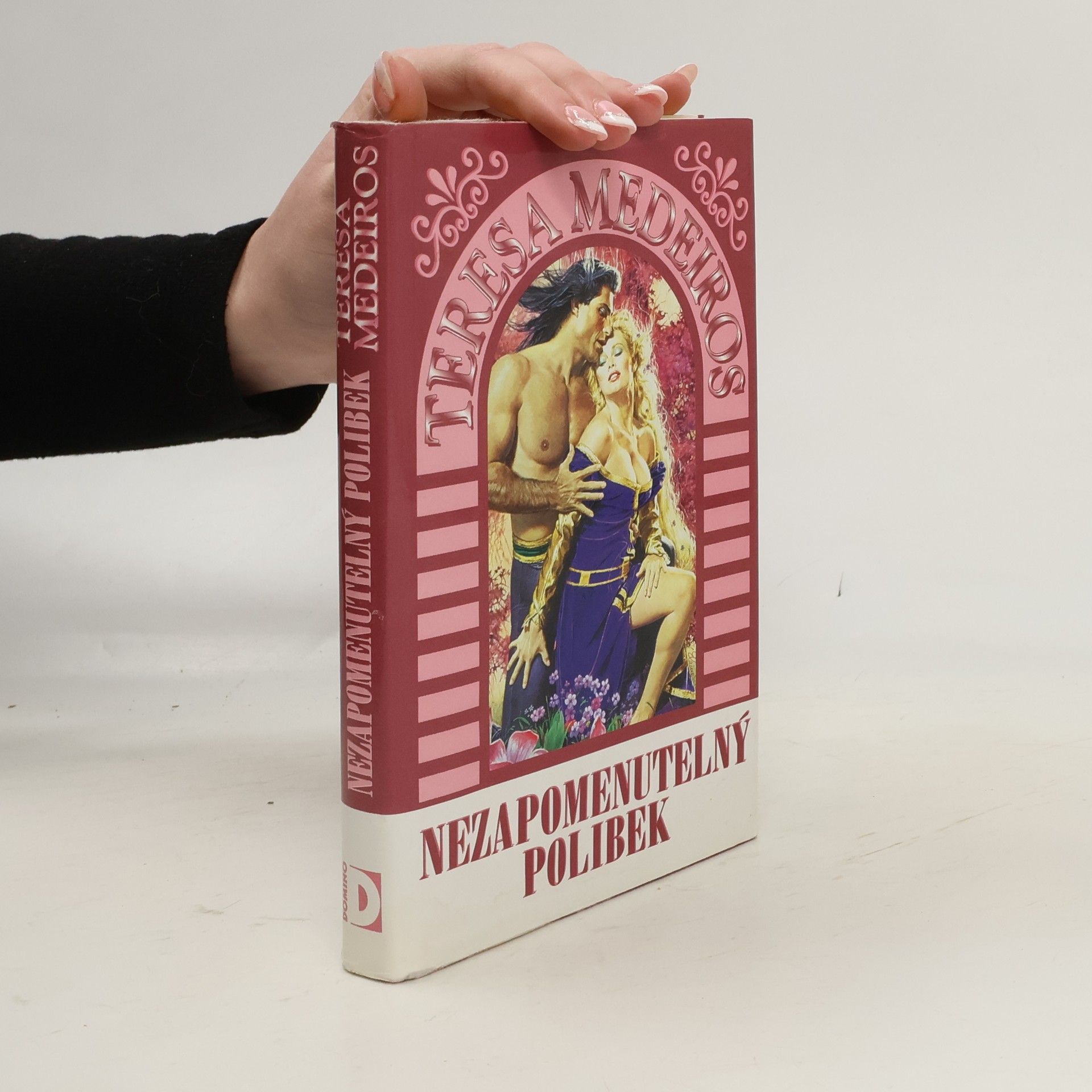 Teresa Medeiros Nezapomenutelný polibek