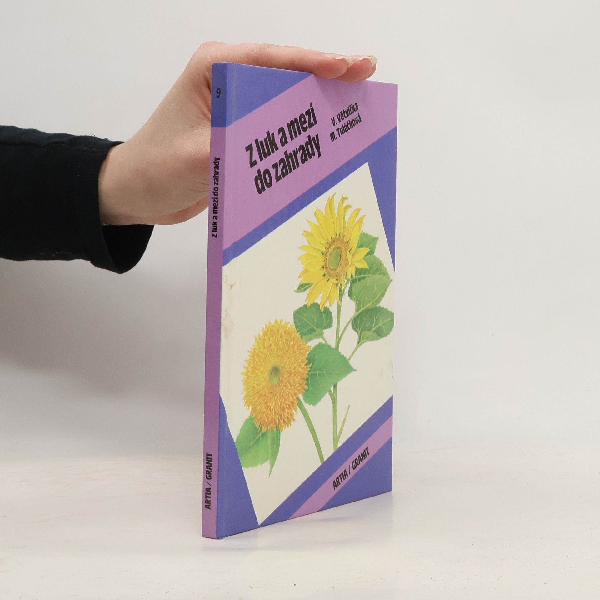 Václav Větvička Z luk a mezí do zahrady