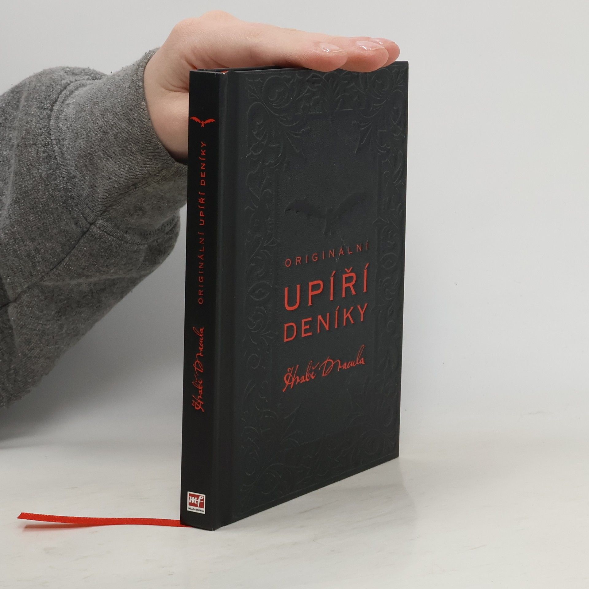 AA.VV. Originální upíří deníky. Hrabě Dracula