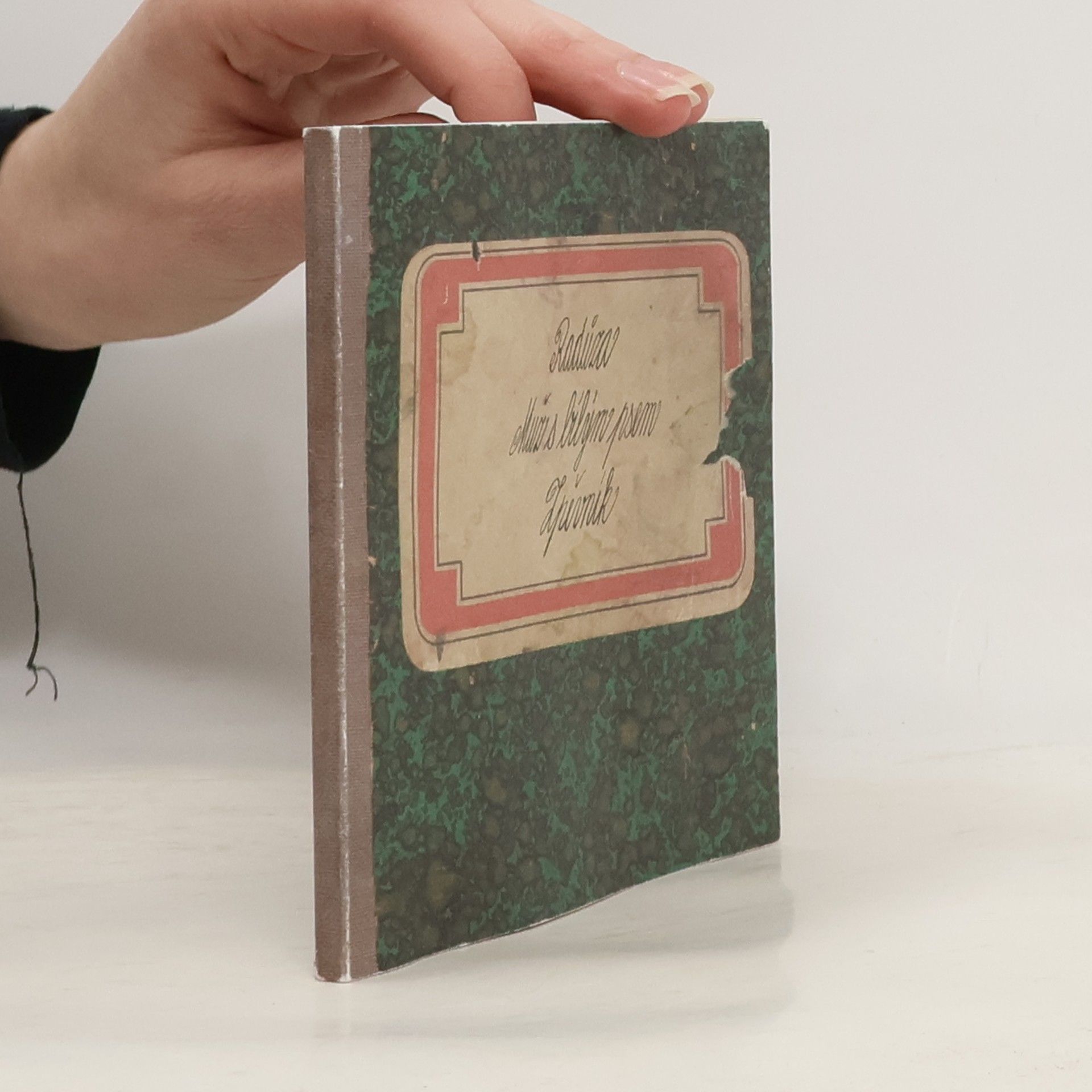 Various authors Radůza, muž s bílým psem