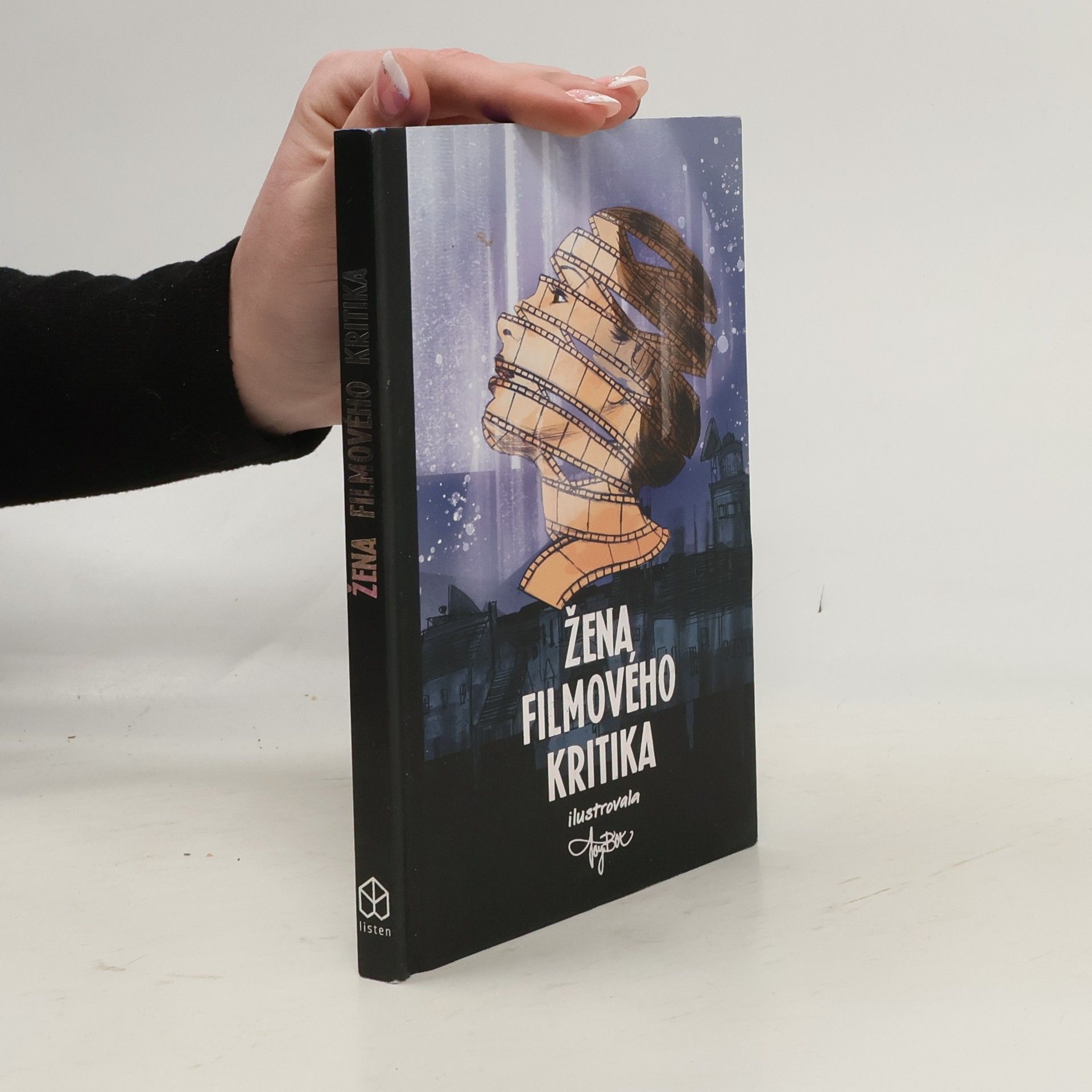 ToyBox Žena filmového kritika