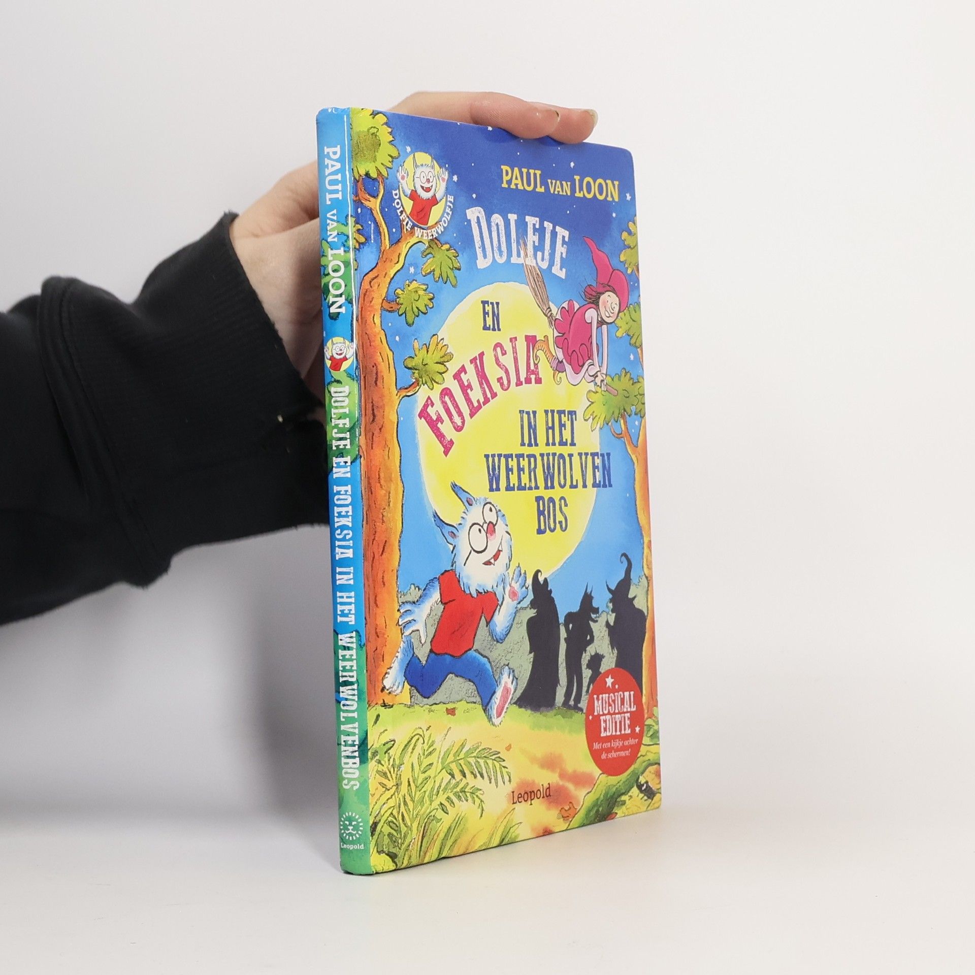 Paul van Loon Dolfje en Foeksia in het weerwolvenbos