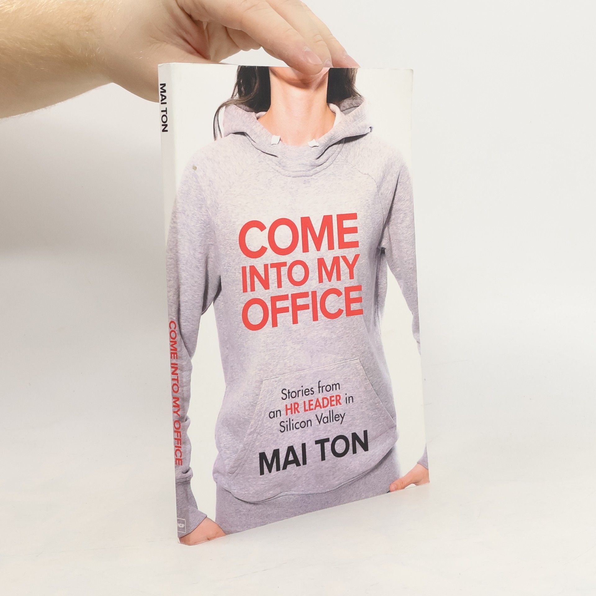 Mai Ton Come into My Office