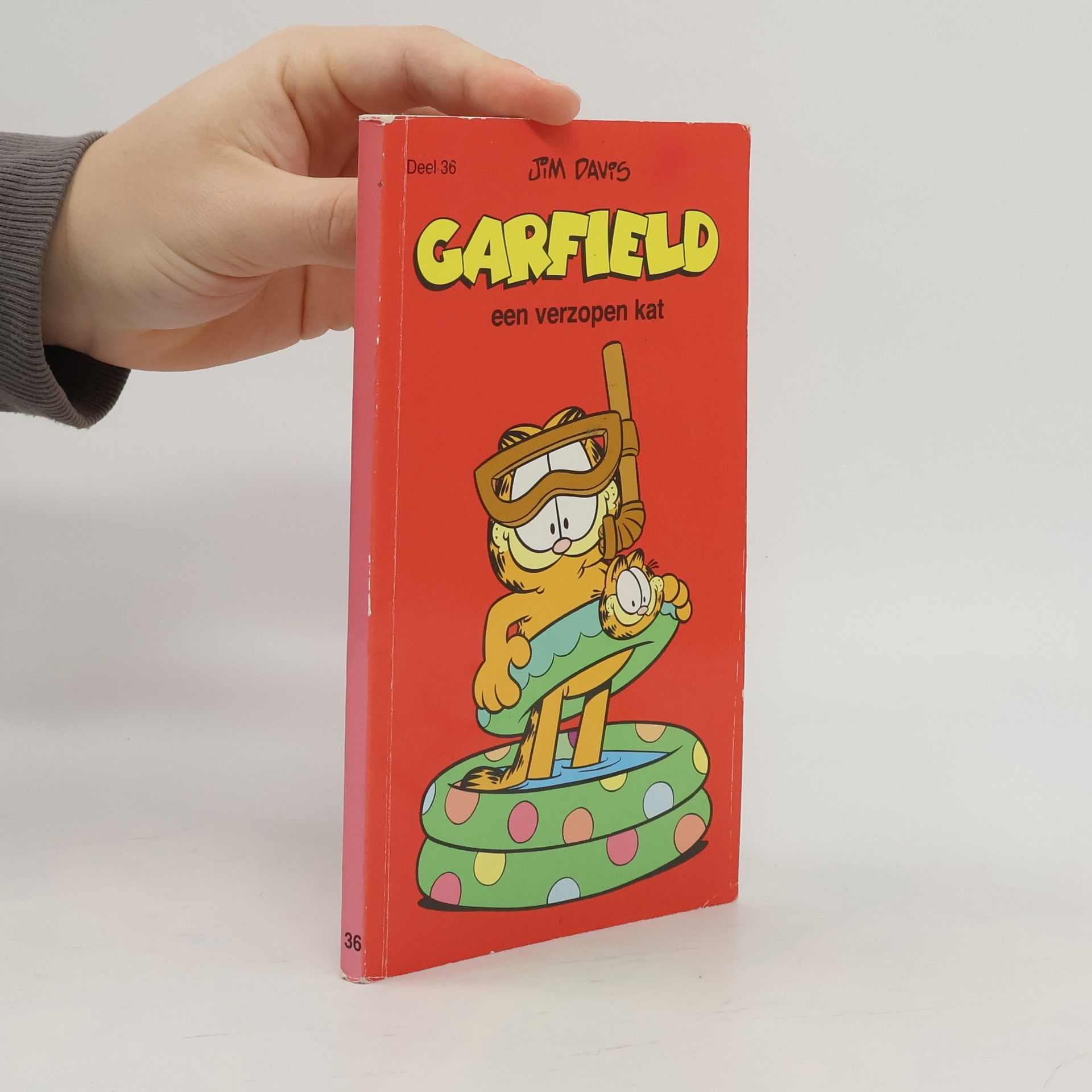 Garfield 36: Garfield een verzopen kat