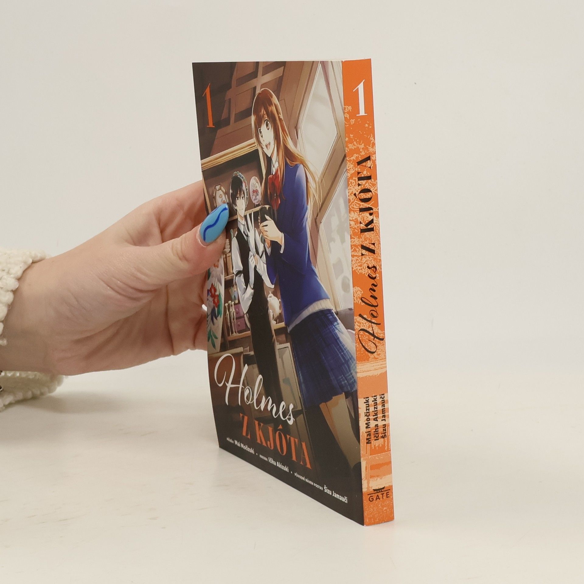 Mai Mochizuki Holmes z Kjóta. 1