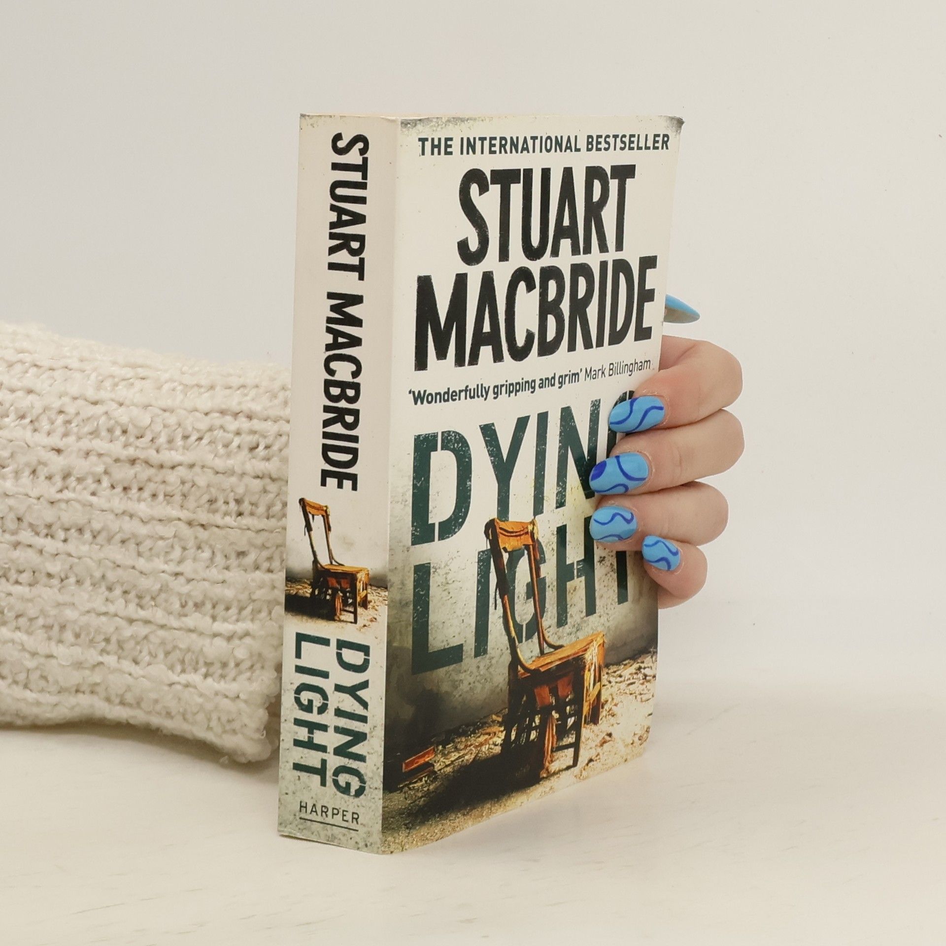 Stuart Macbride Dying Light